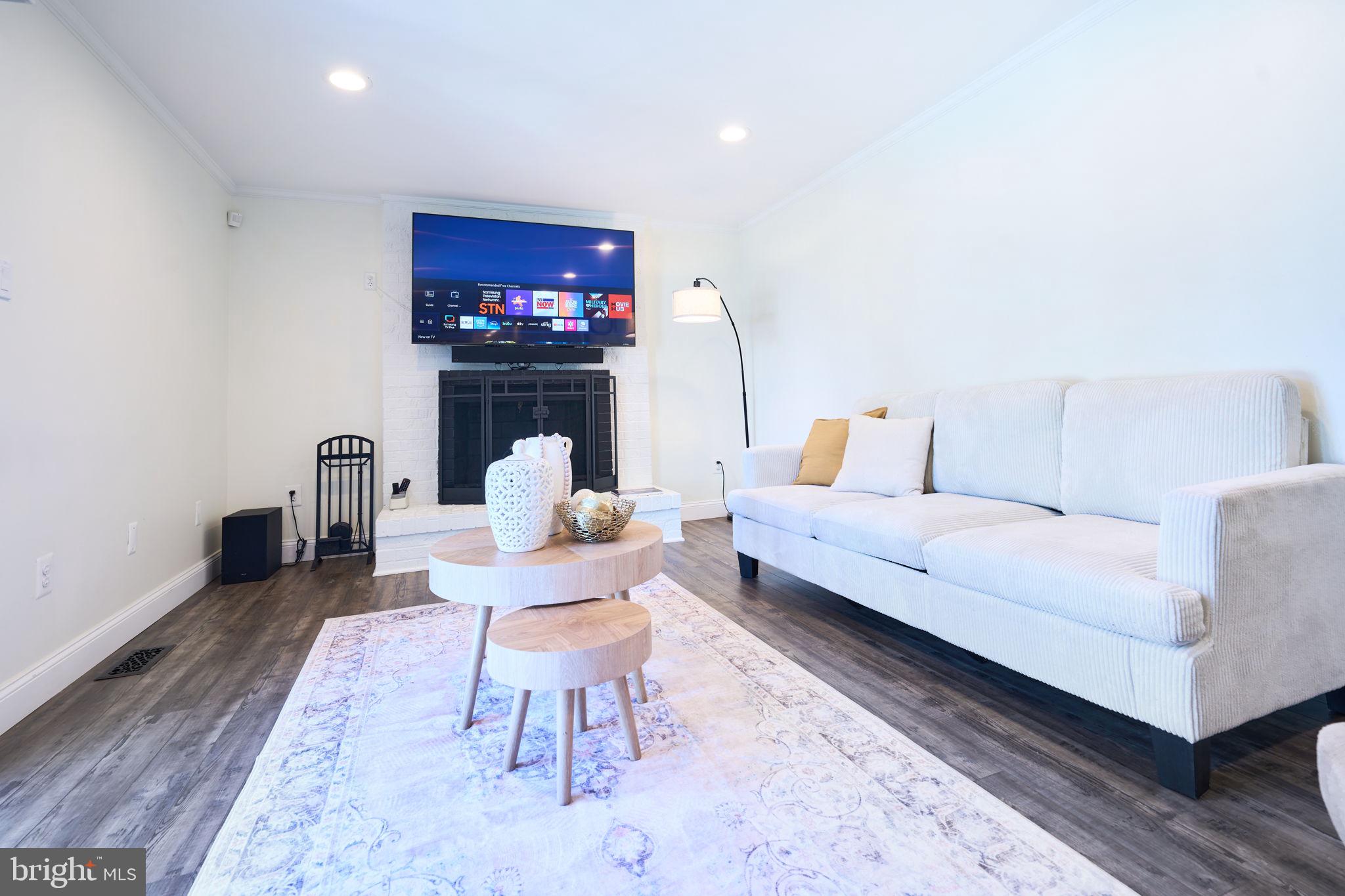 XANADU ESTATES - Residential