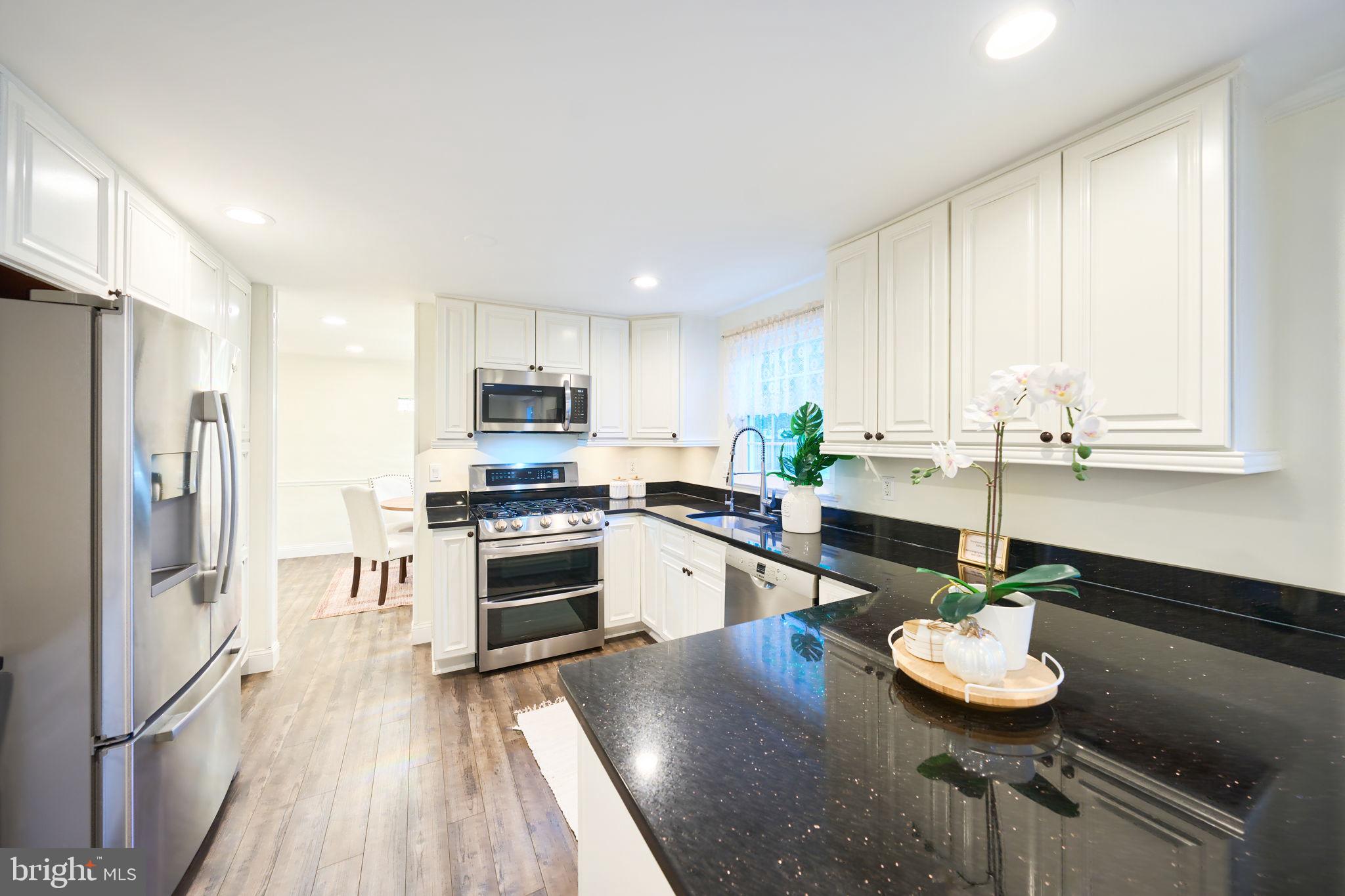 XANADU ESTATES - Residential