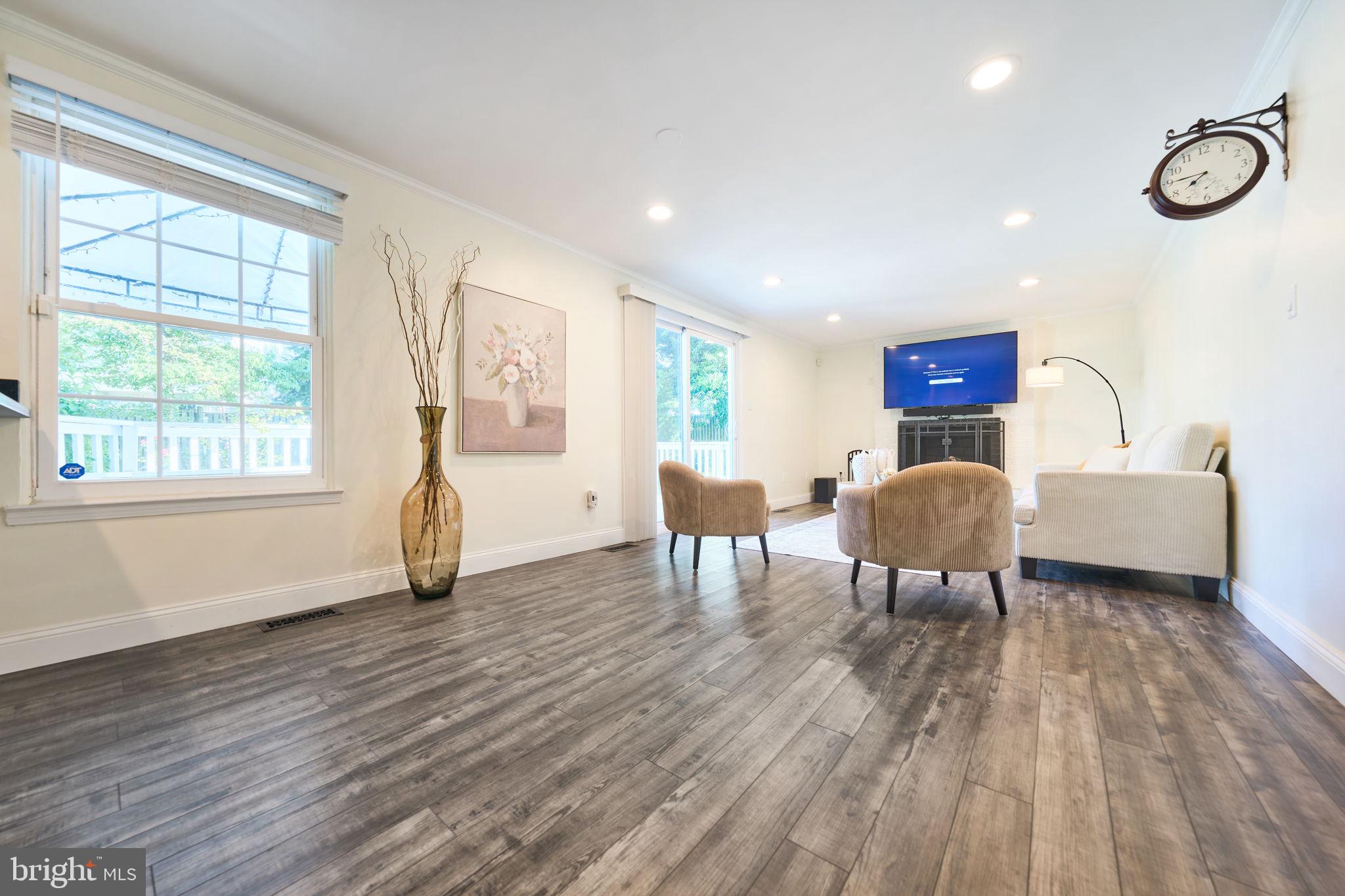 XANADU ESTATES - Residential