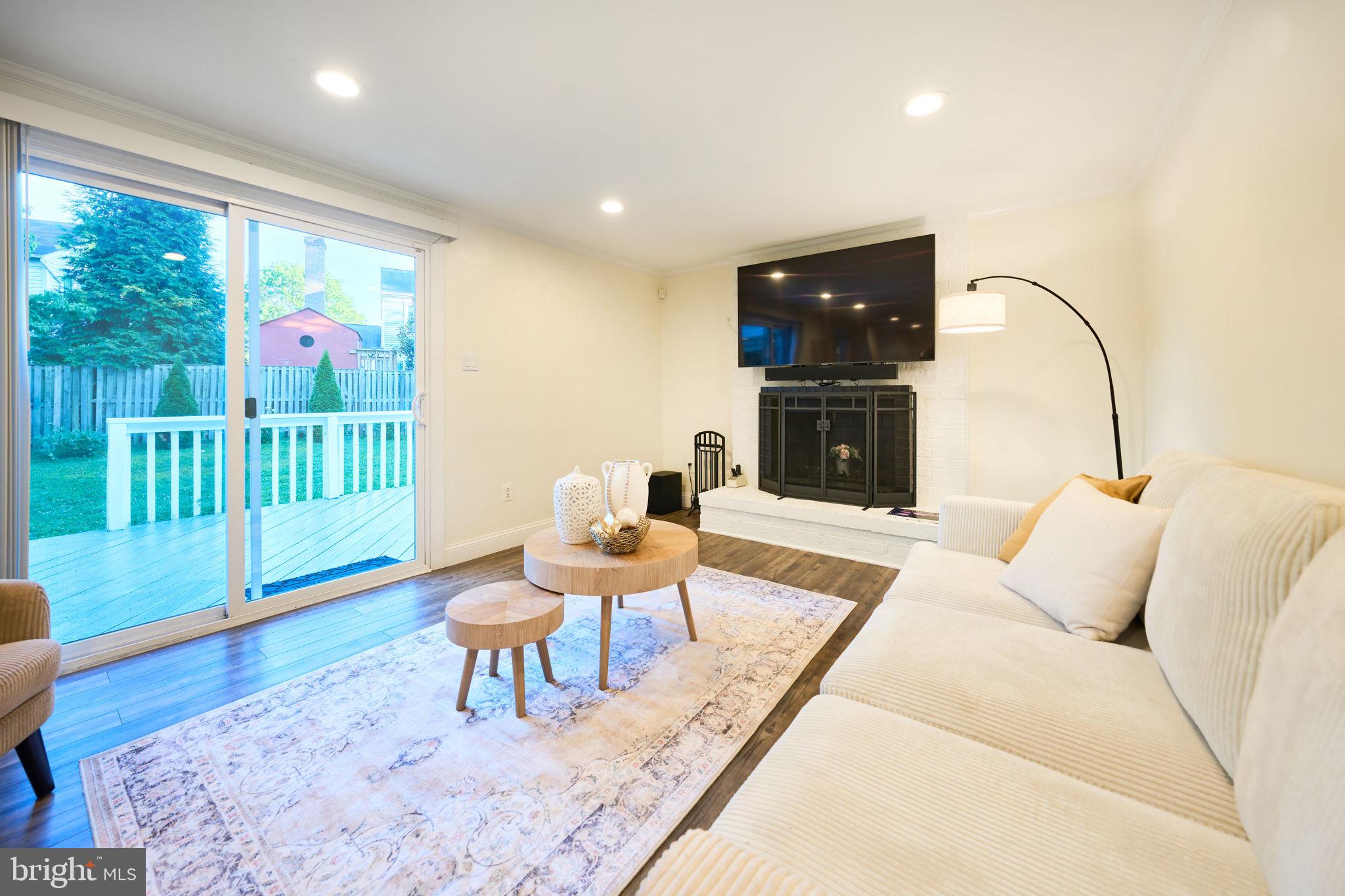XANADU ESTATES - Residential