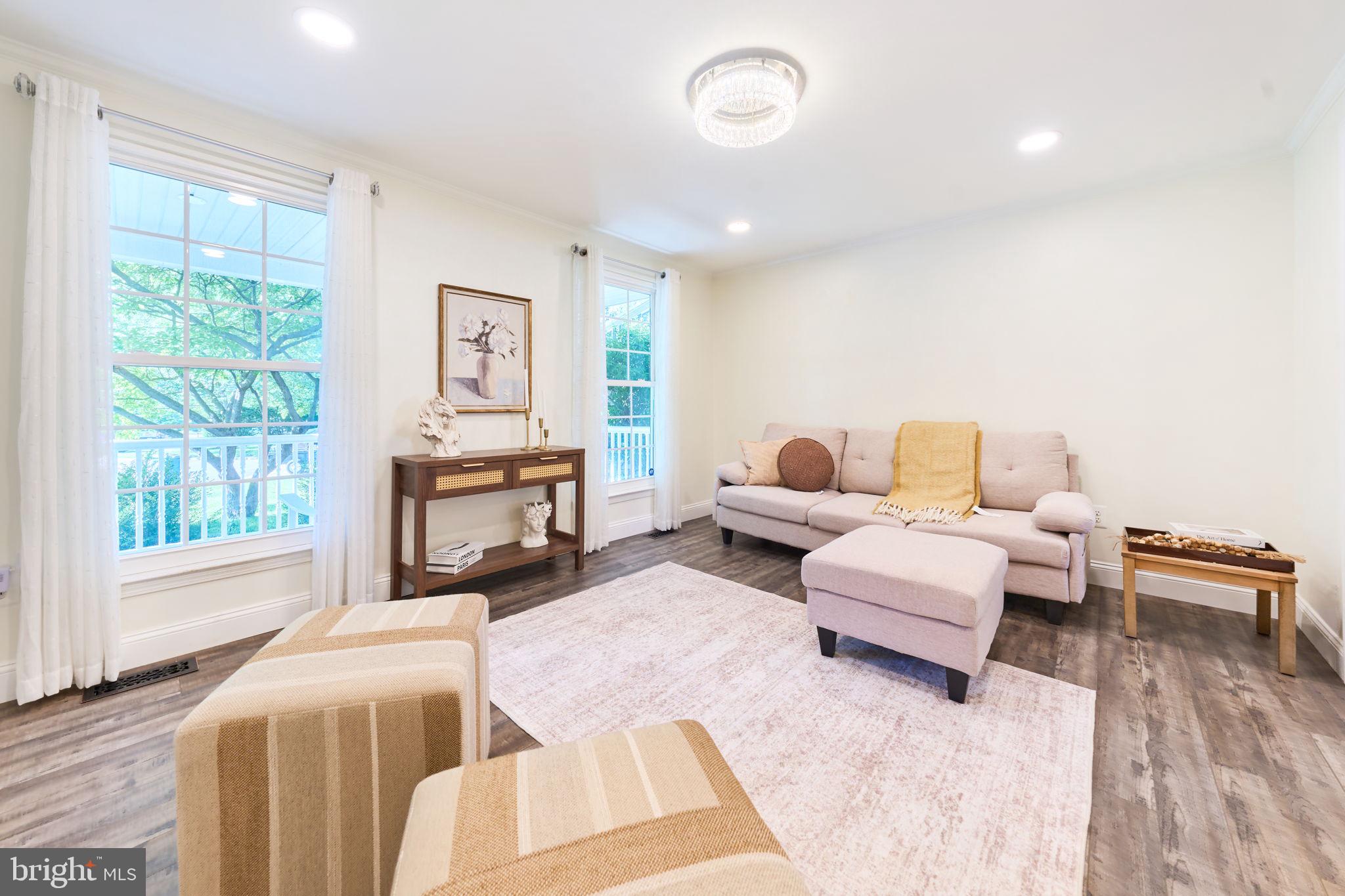 XANADU ESTATES - Residential