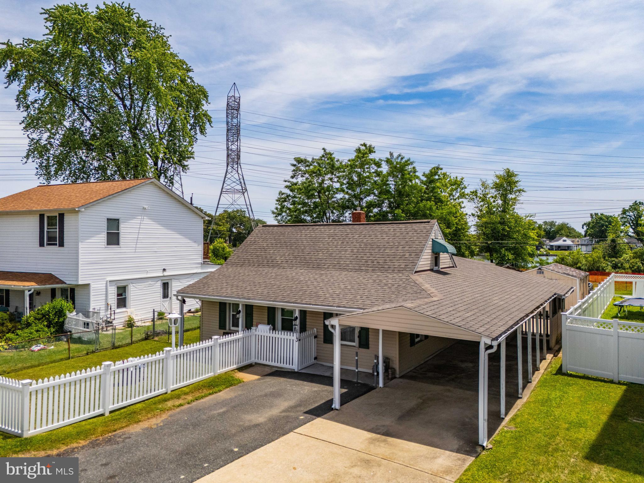 WATERSEDGE - Residential