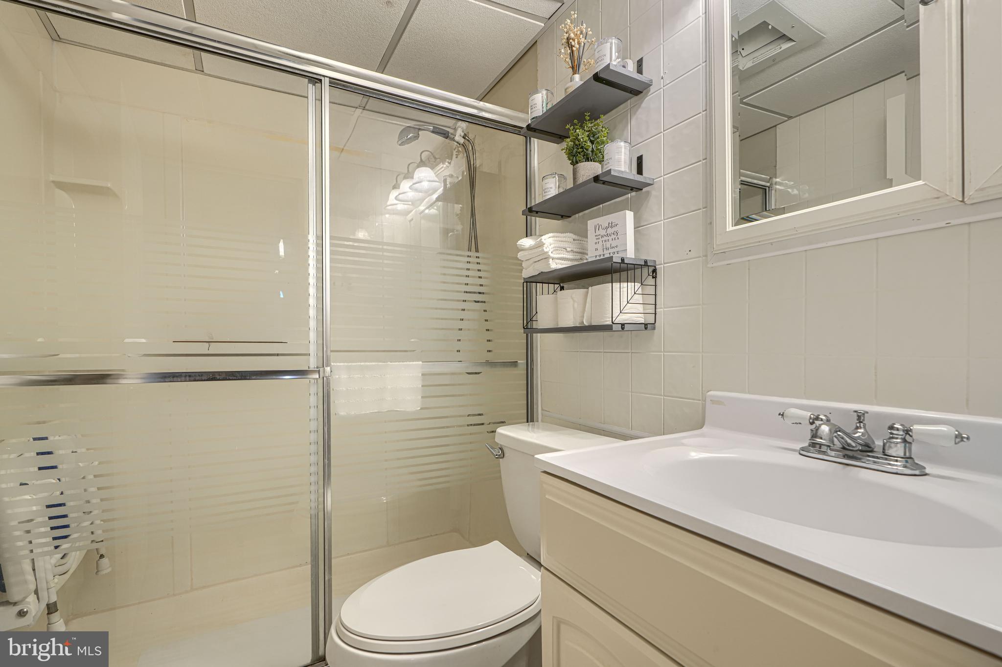 WATERSEDGE - Residential