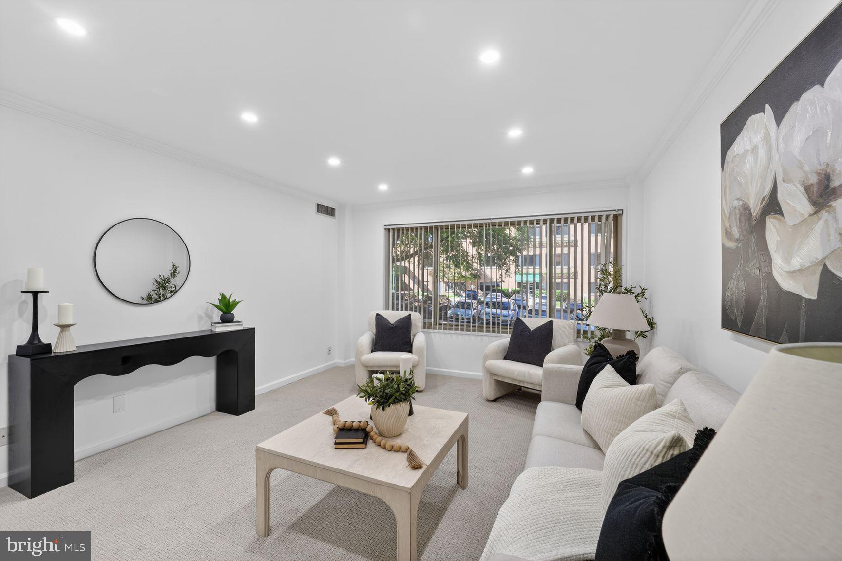 MAIN STREET GREEN - Residential