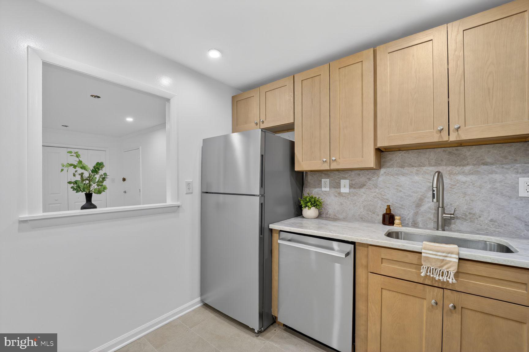 MAIN STREET GREEN - Residential