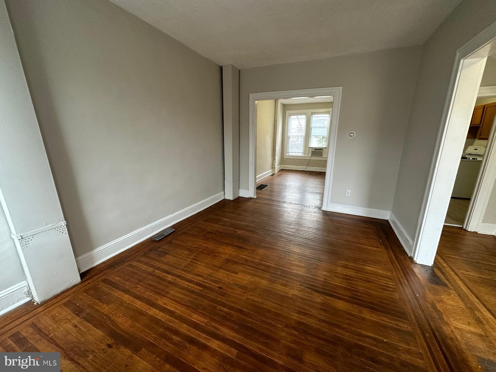 WOODMERE - Residential