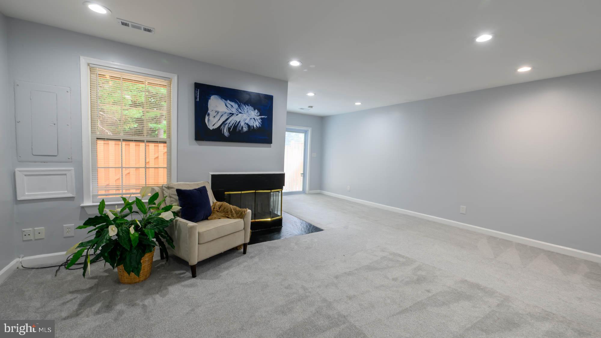 TANGLEWOOD - Residential