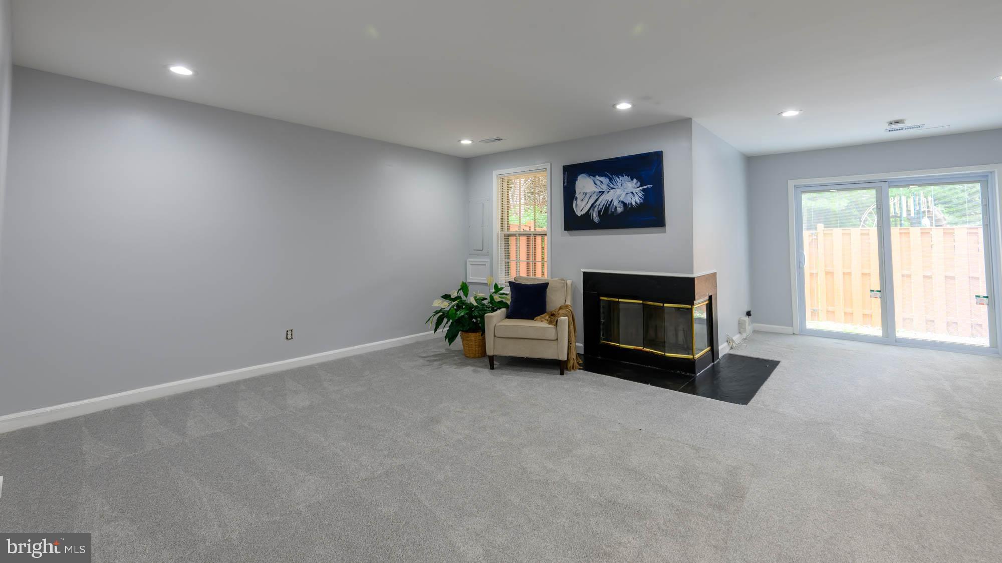 TANGLEWOOD - Residential