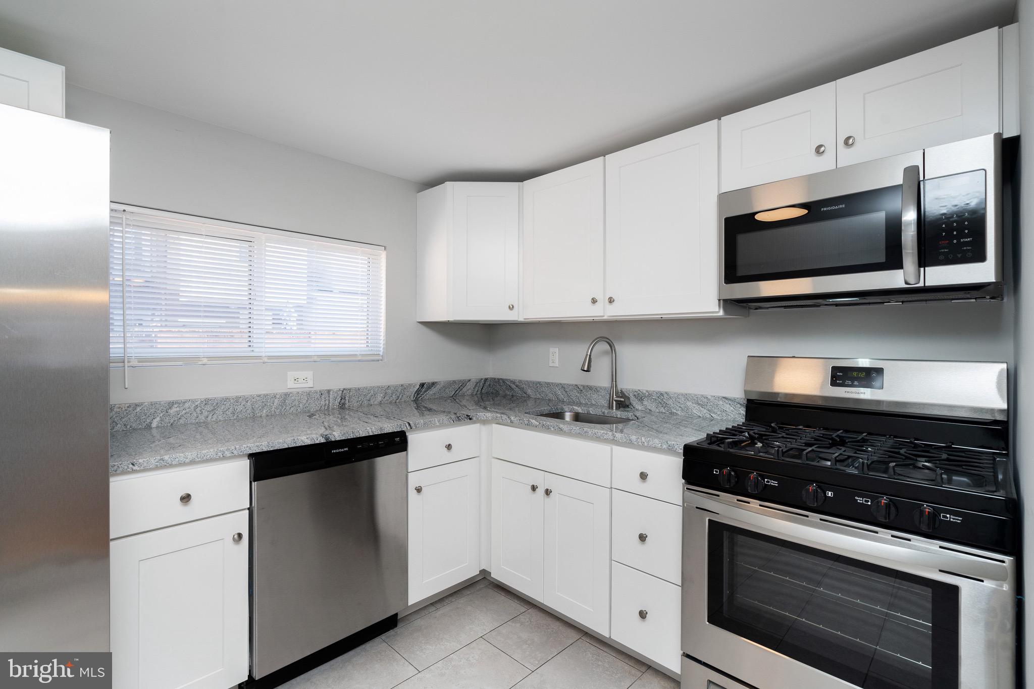 WHITMAN - Residential