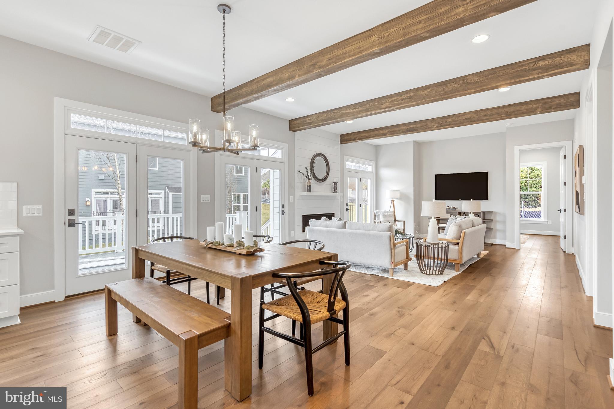 OAKWOOD - Residential