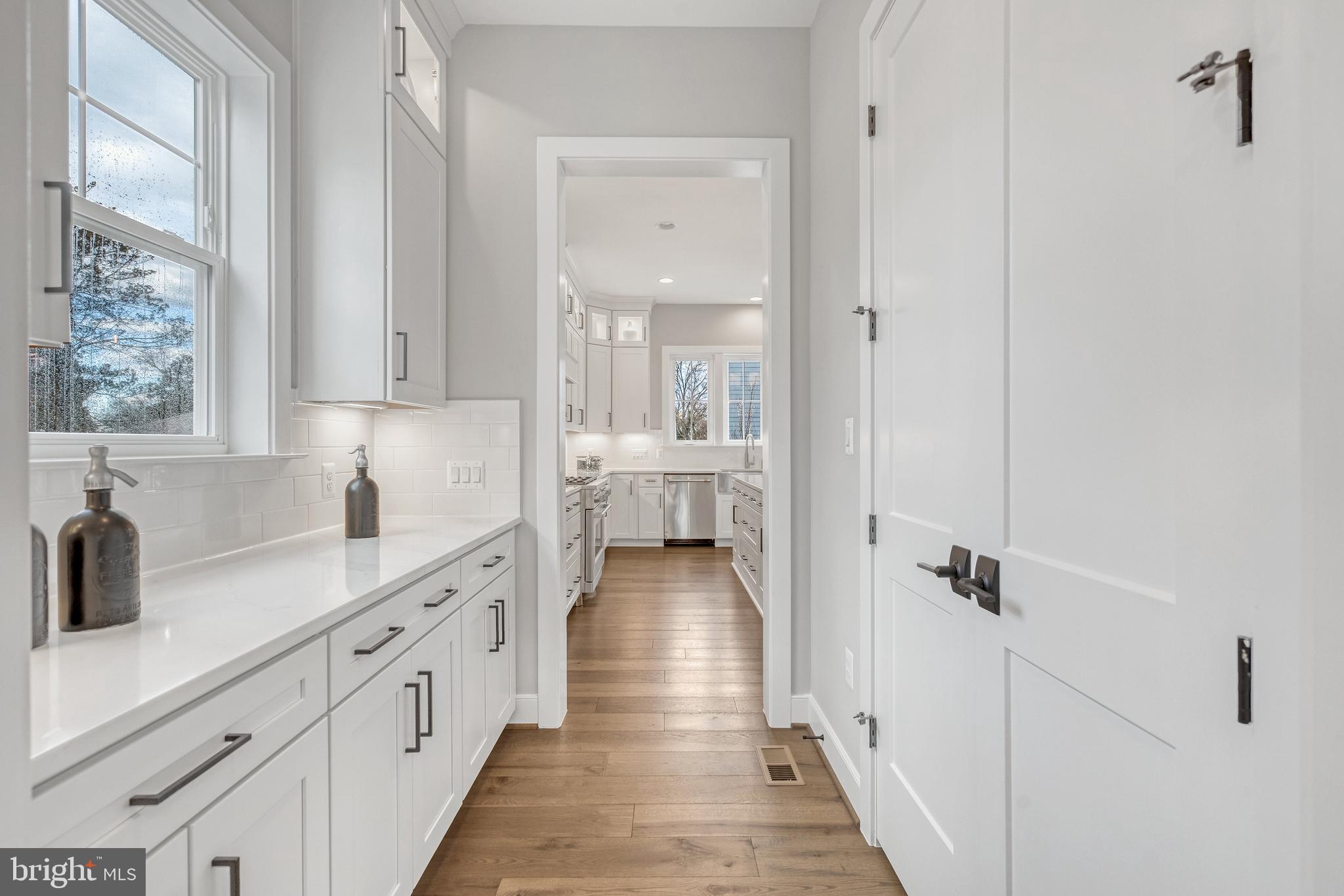 OAKWOOD - Residential