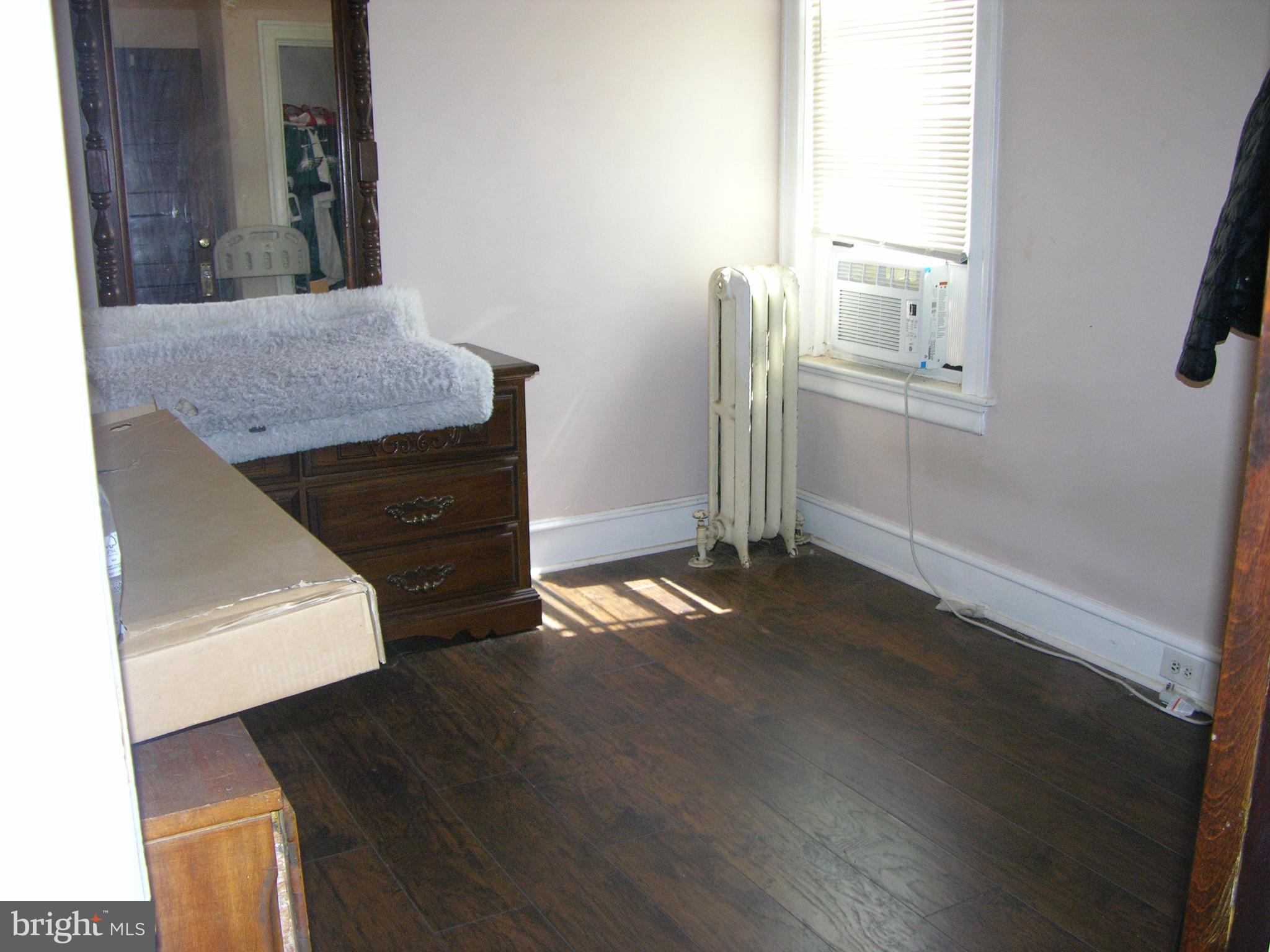 OLNEY - Residential