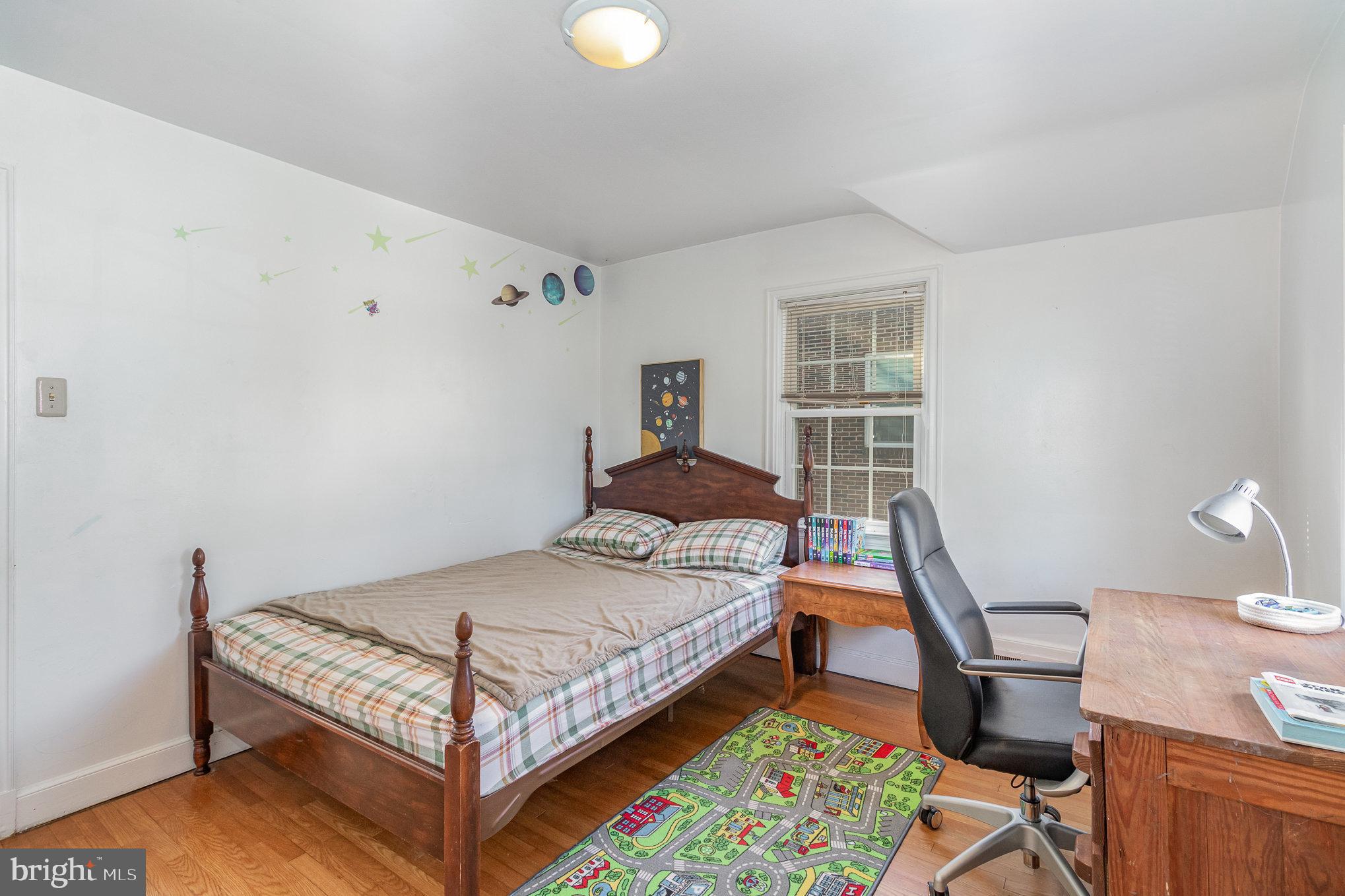 MONTROSE PARK - Residential