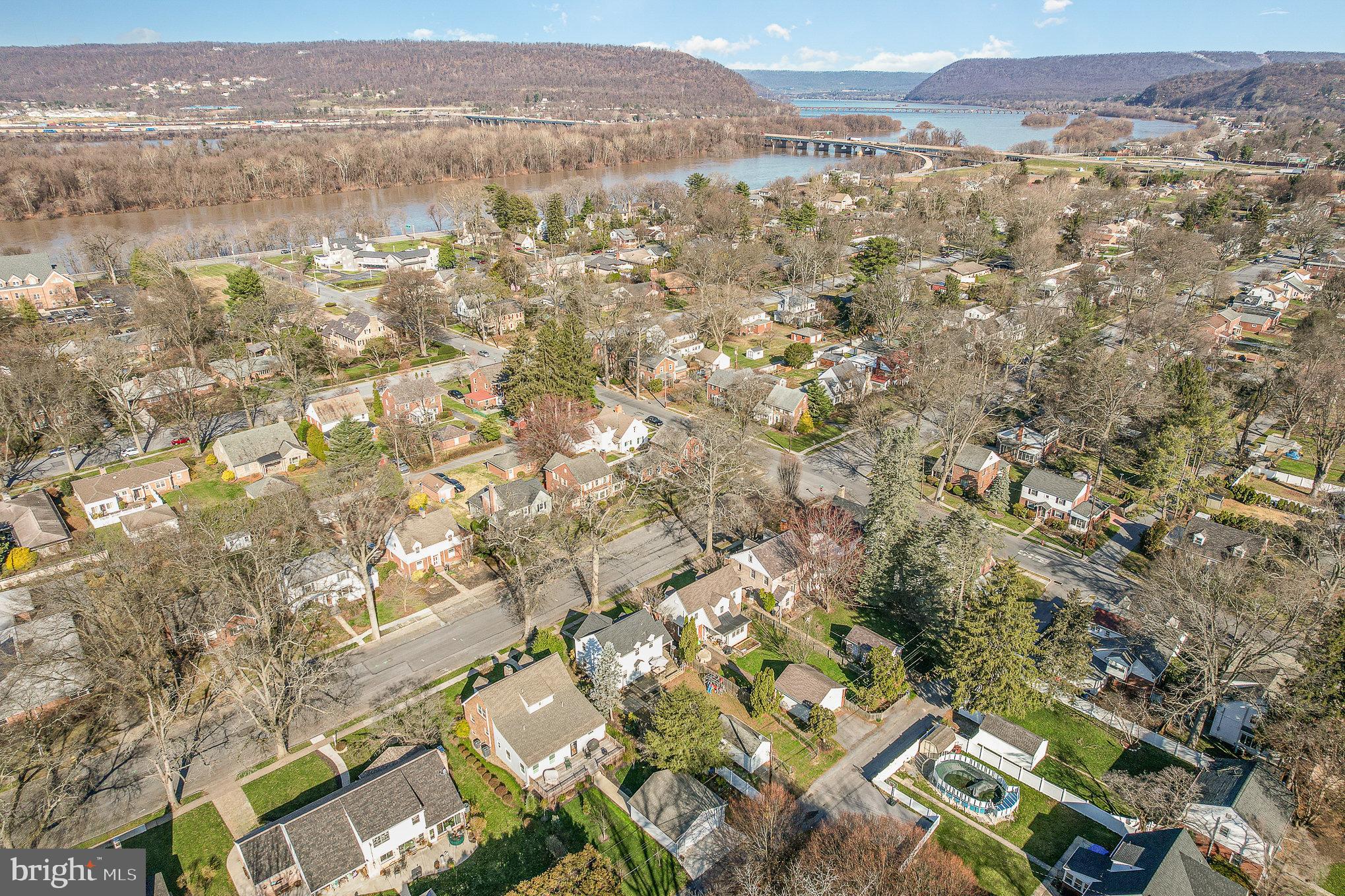 MONTROSE PARK - Residential