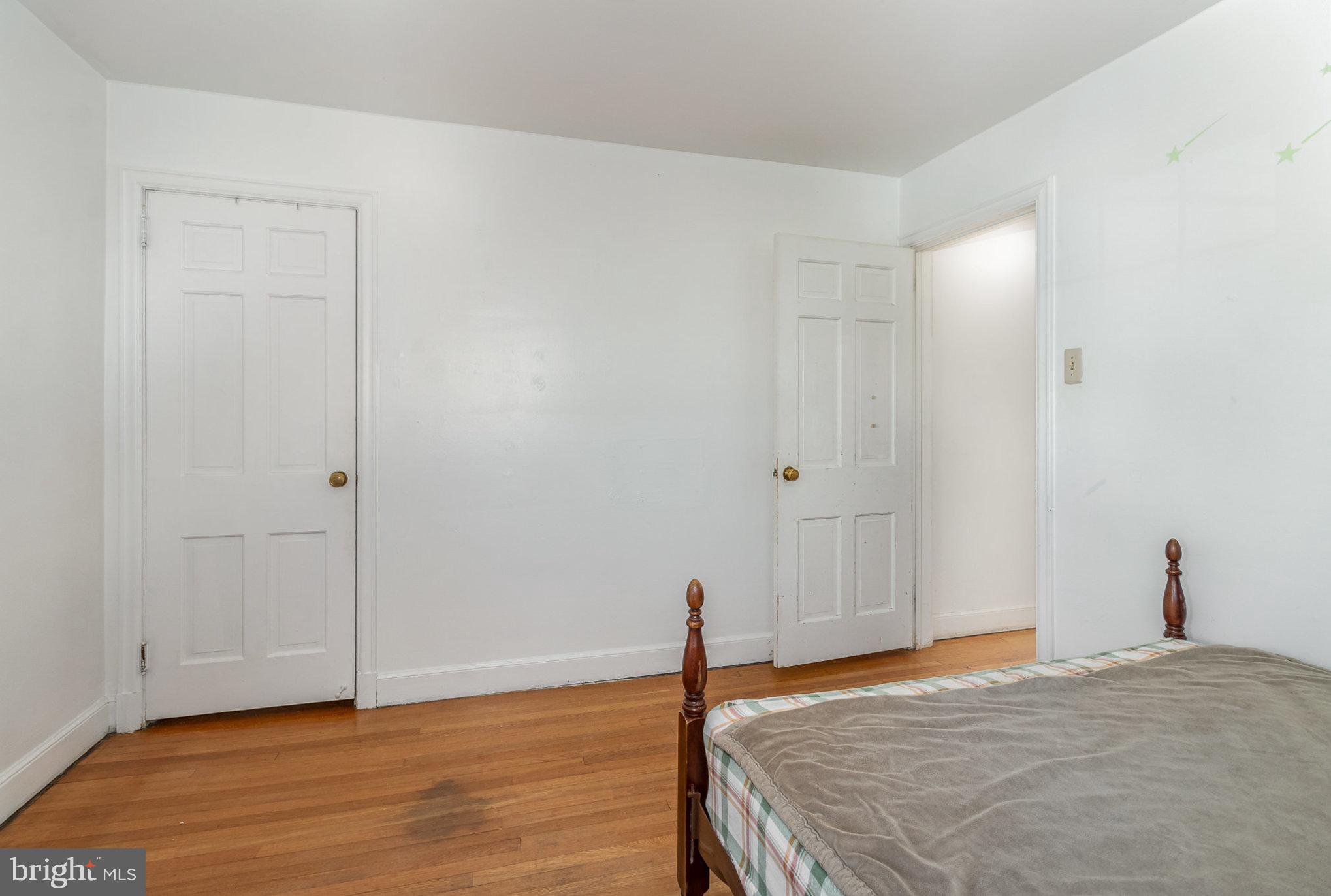 MONTROSE PARK - Residential
