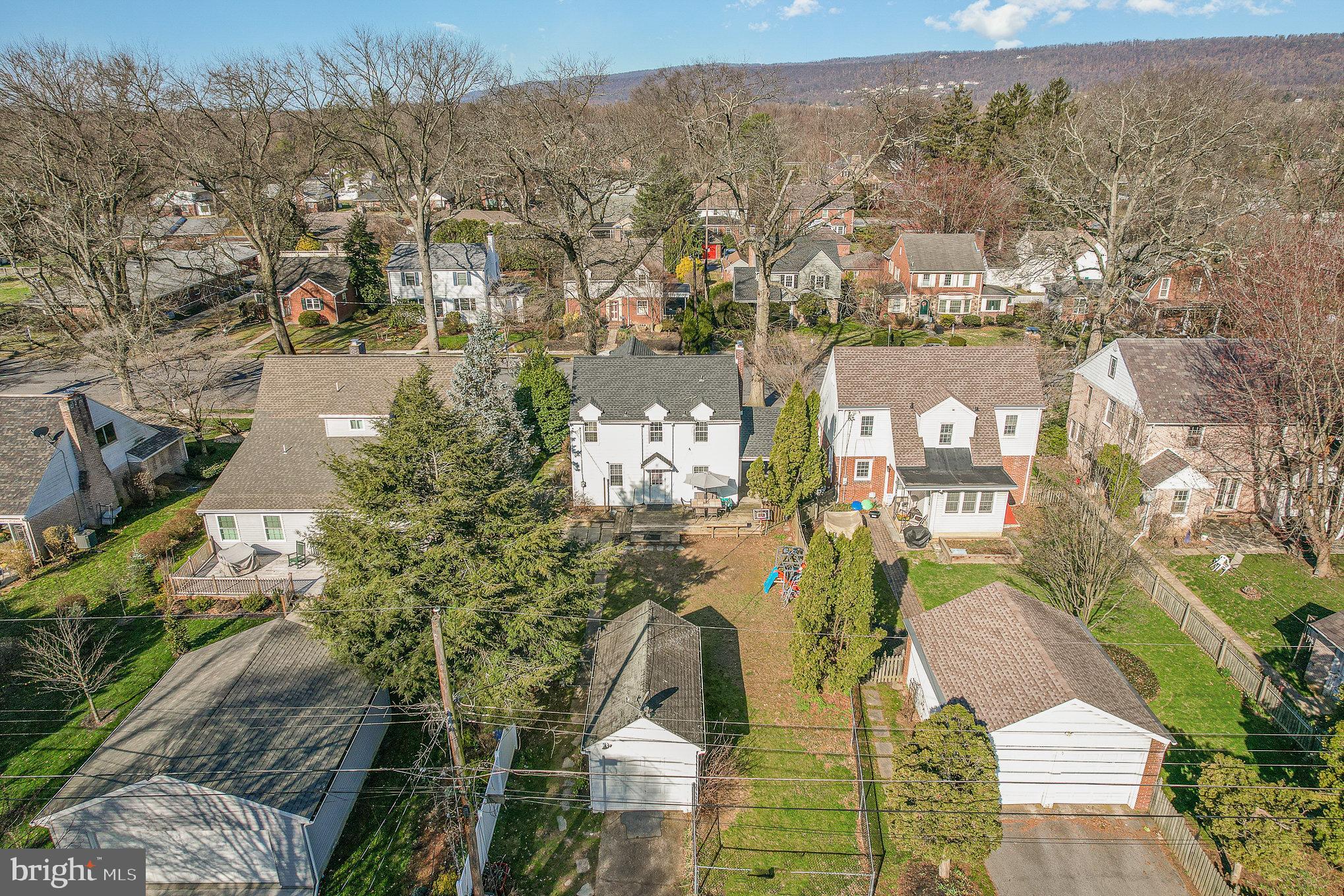 MONTROSE PARK - Residential