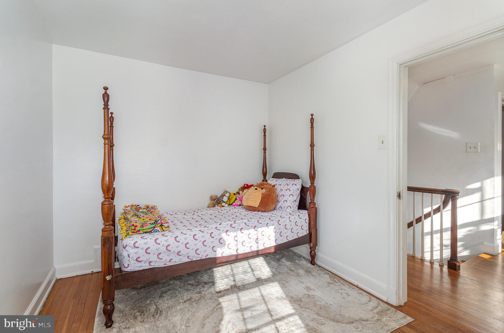MONTROSE PARK - Residential
