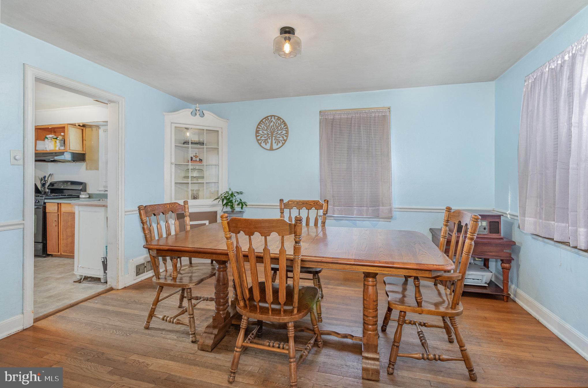 MONTROSE PARK - Residential