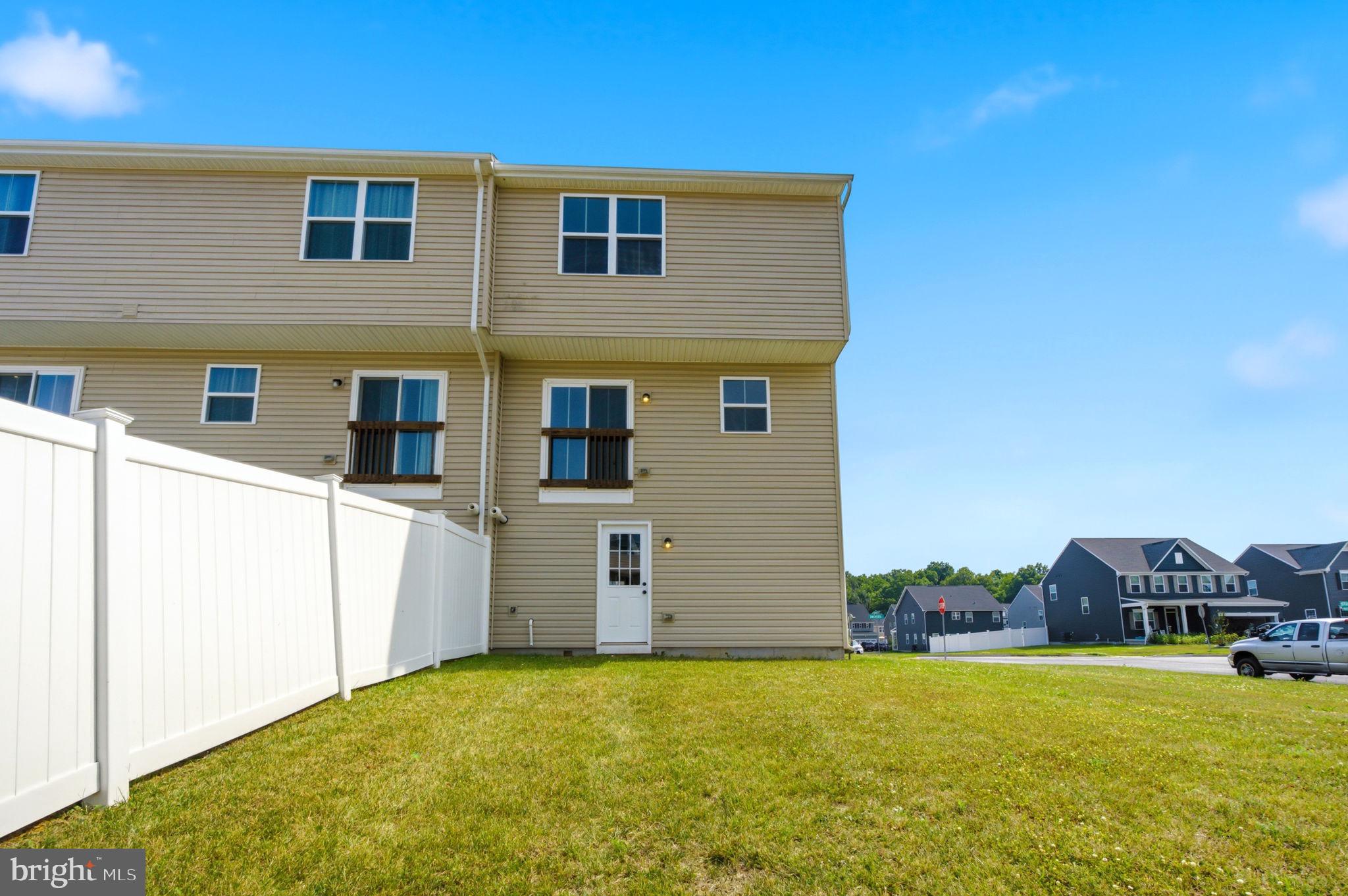 THE LAKES AT MARTINSBURG - Residential