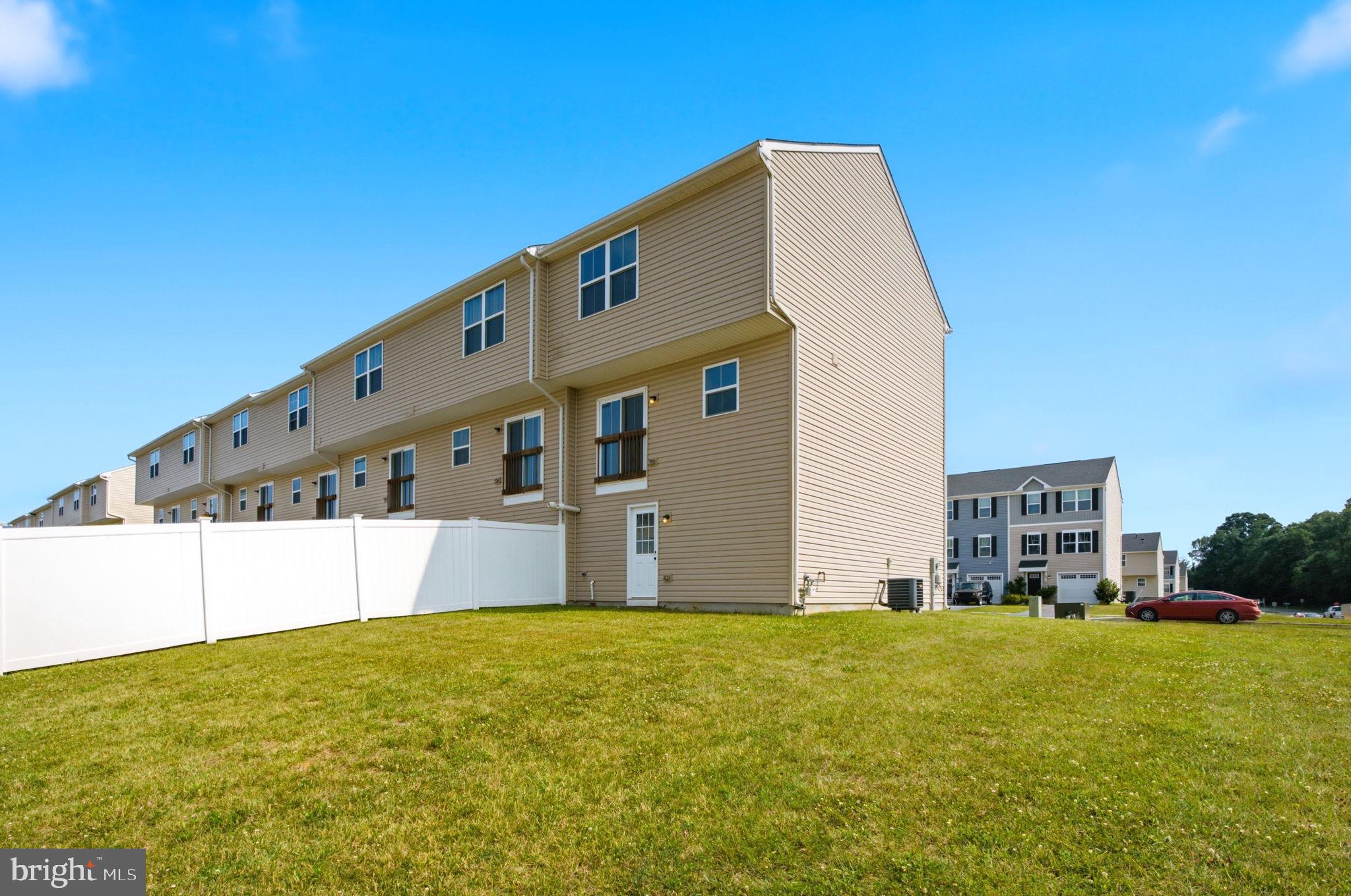 THE LAKES AT MARTINSBURG - Residential