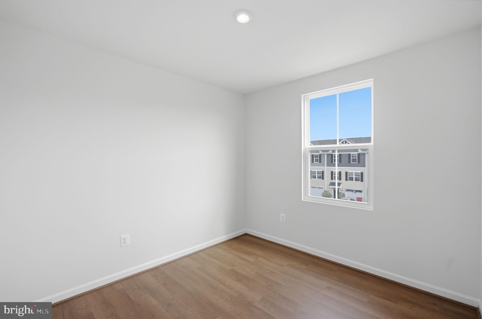 THE LAKES AT MARTINSBURG - Residential