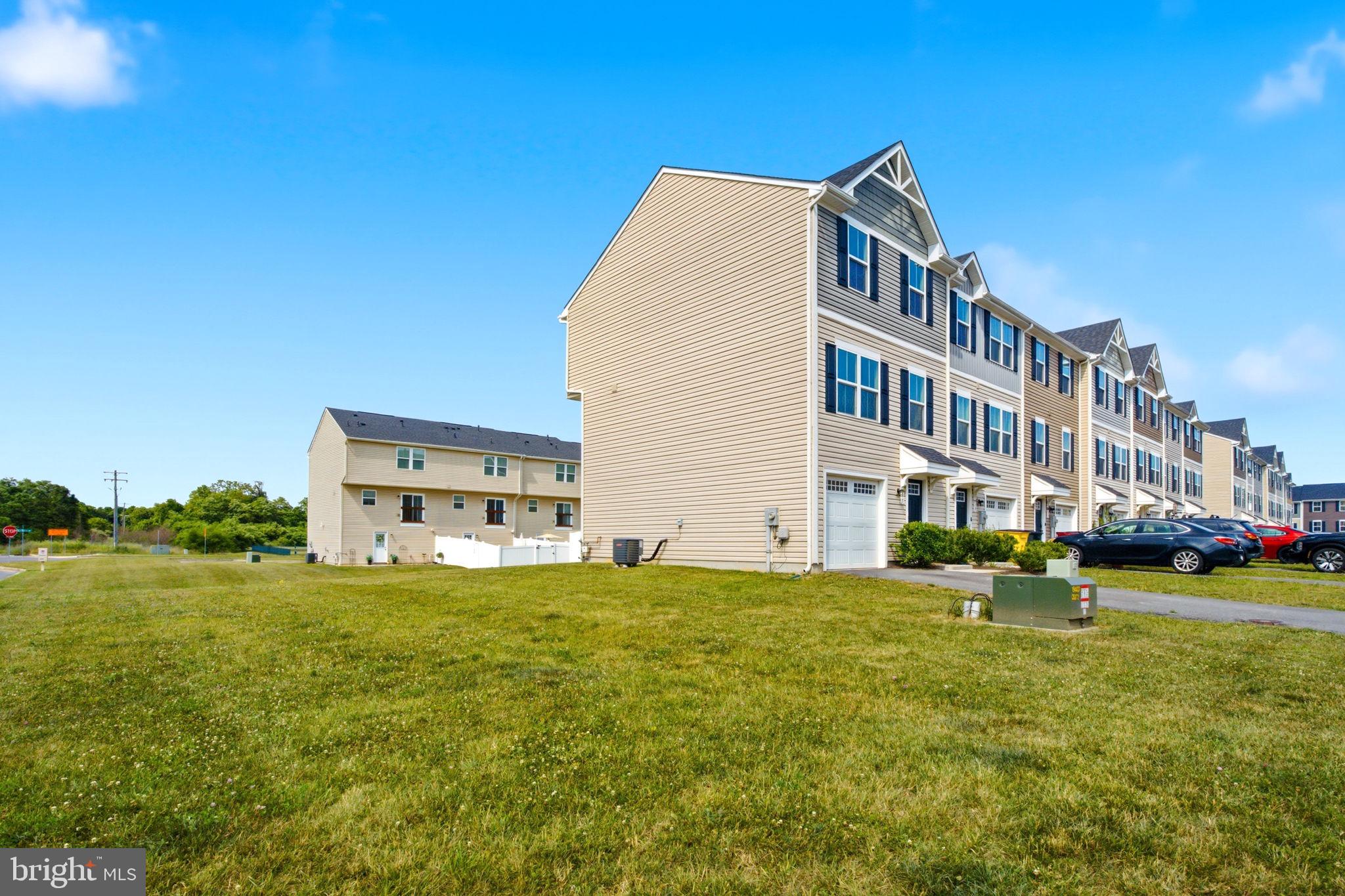 THE LAKES AT MARTINSBURG - Residential