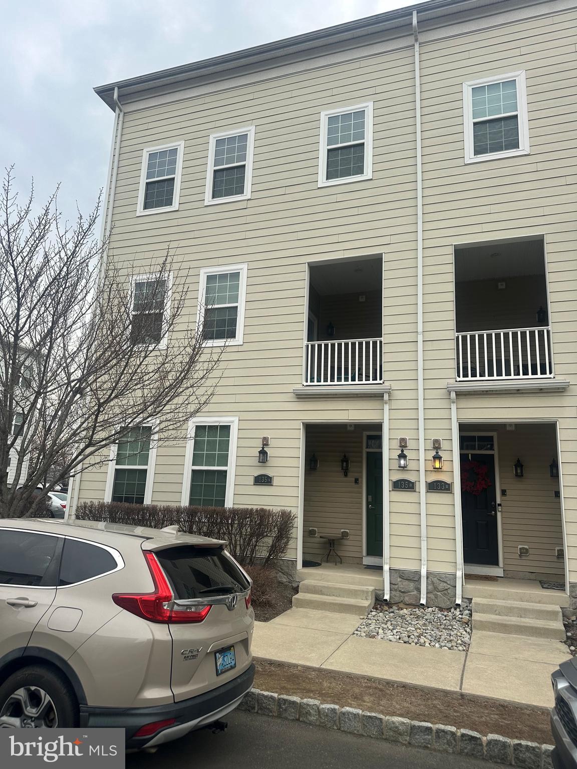 WATERSIDE - Residential Lease