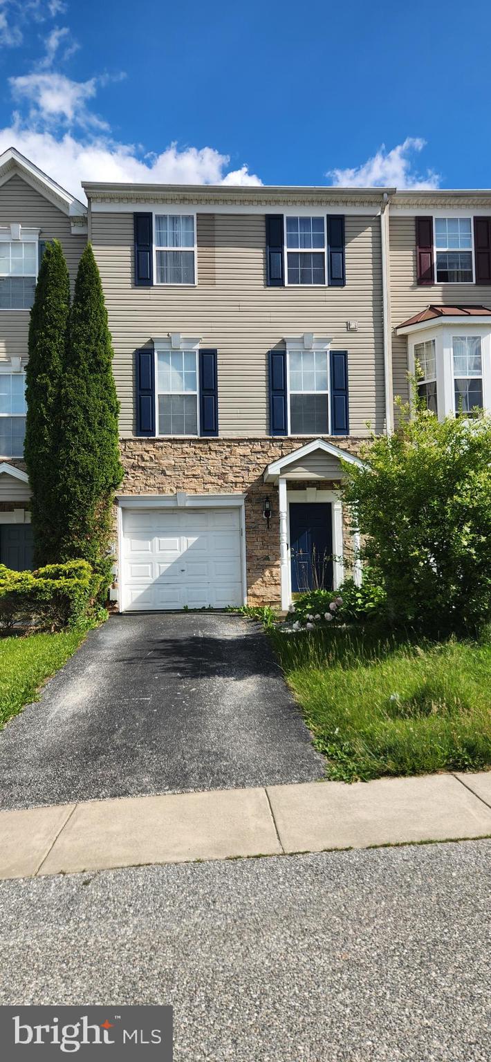 Up for auction, "The list price is not indicative of seller's final reserve amount. This property is part of an online bidding event; please  call your realtor to place bids. Inspections of this property and contact with occupants are strictly prohibited. Property is sold "as is" and no for sale sign allowed."