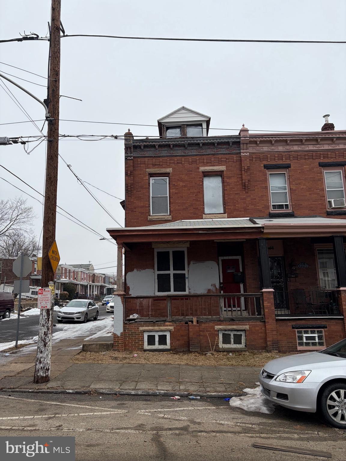 FRANKFORD - Commercial Sale