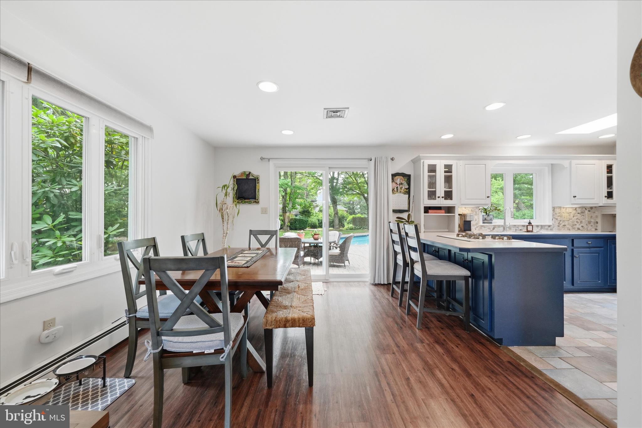 ALLVIEW ESTATES - Residential