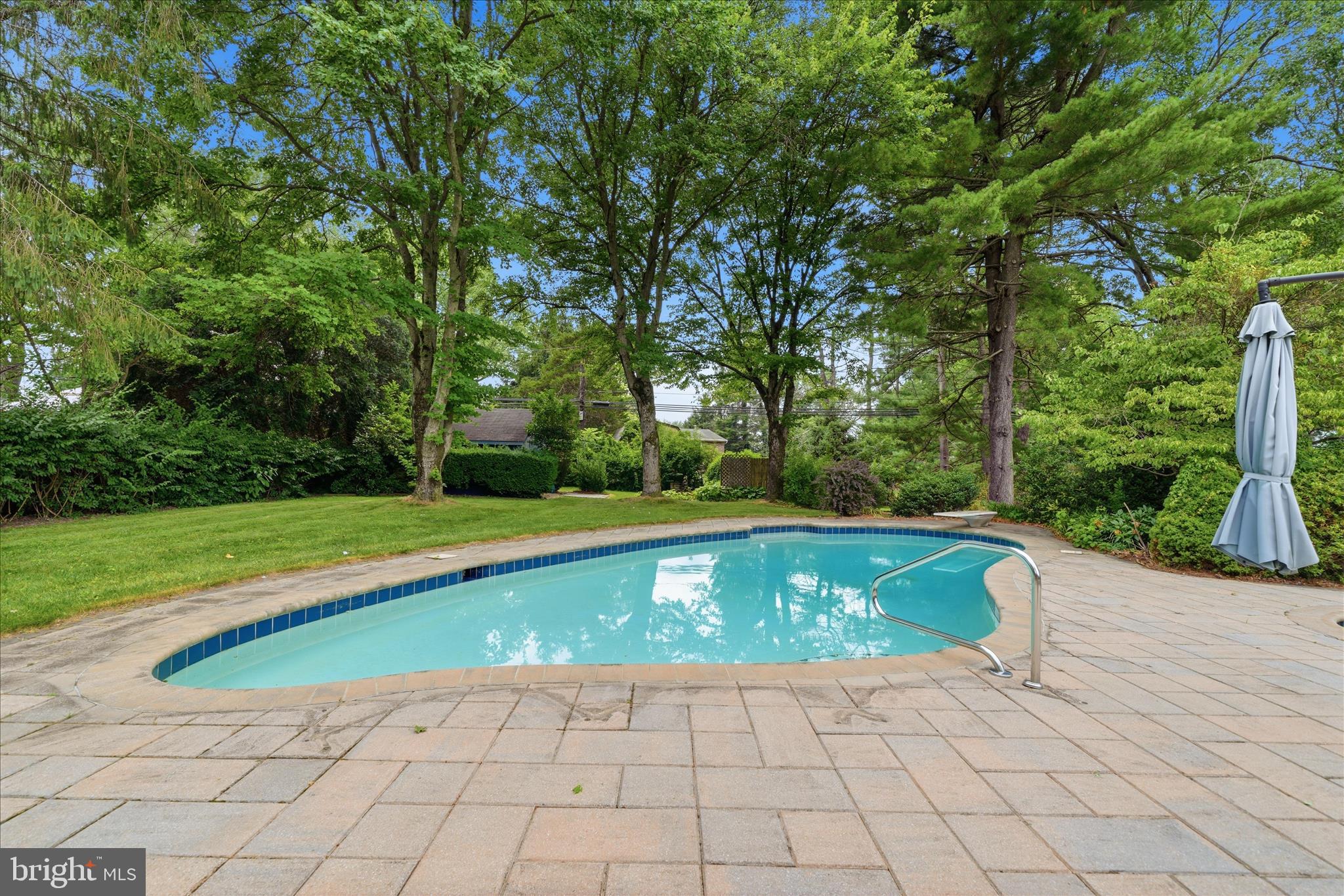 ALLVIEW ESTATES - Residential