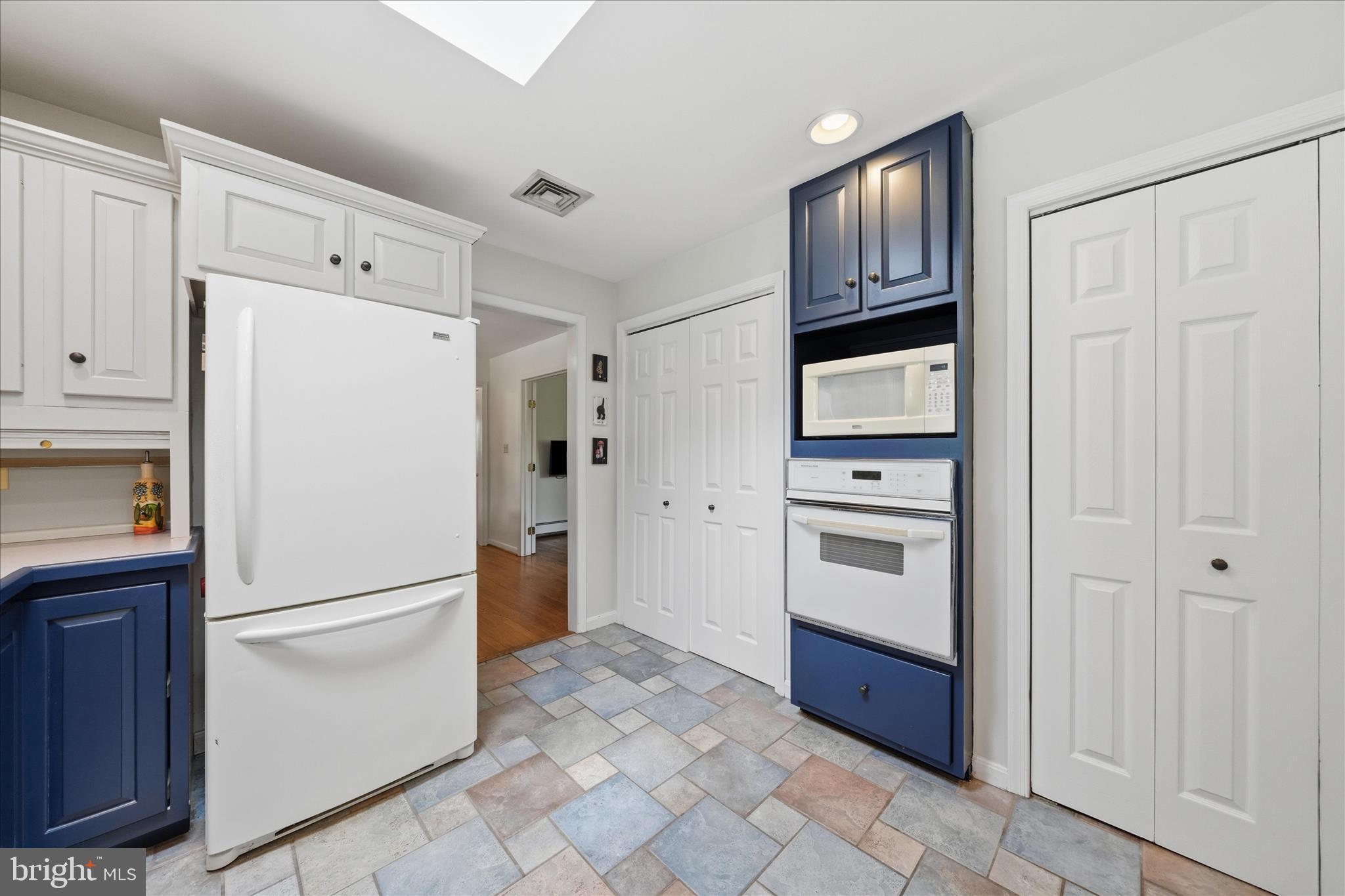 ALLVIEW ESTATES - Residential