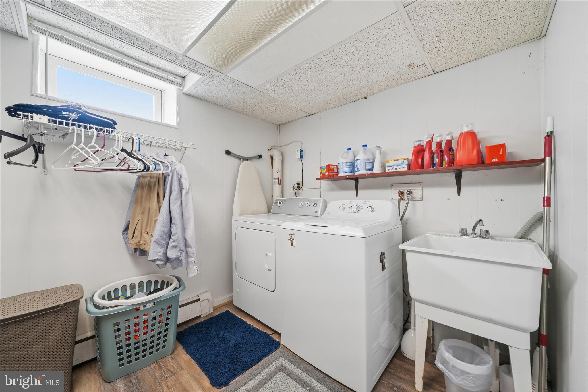 ALLVIEW ESTATES - Residential