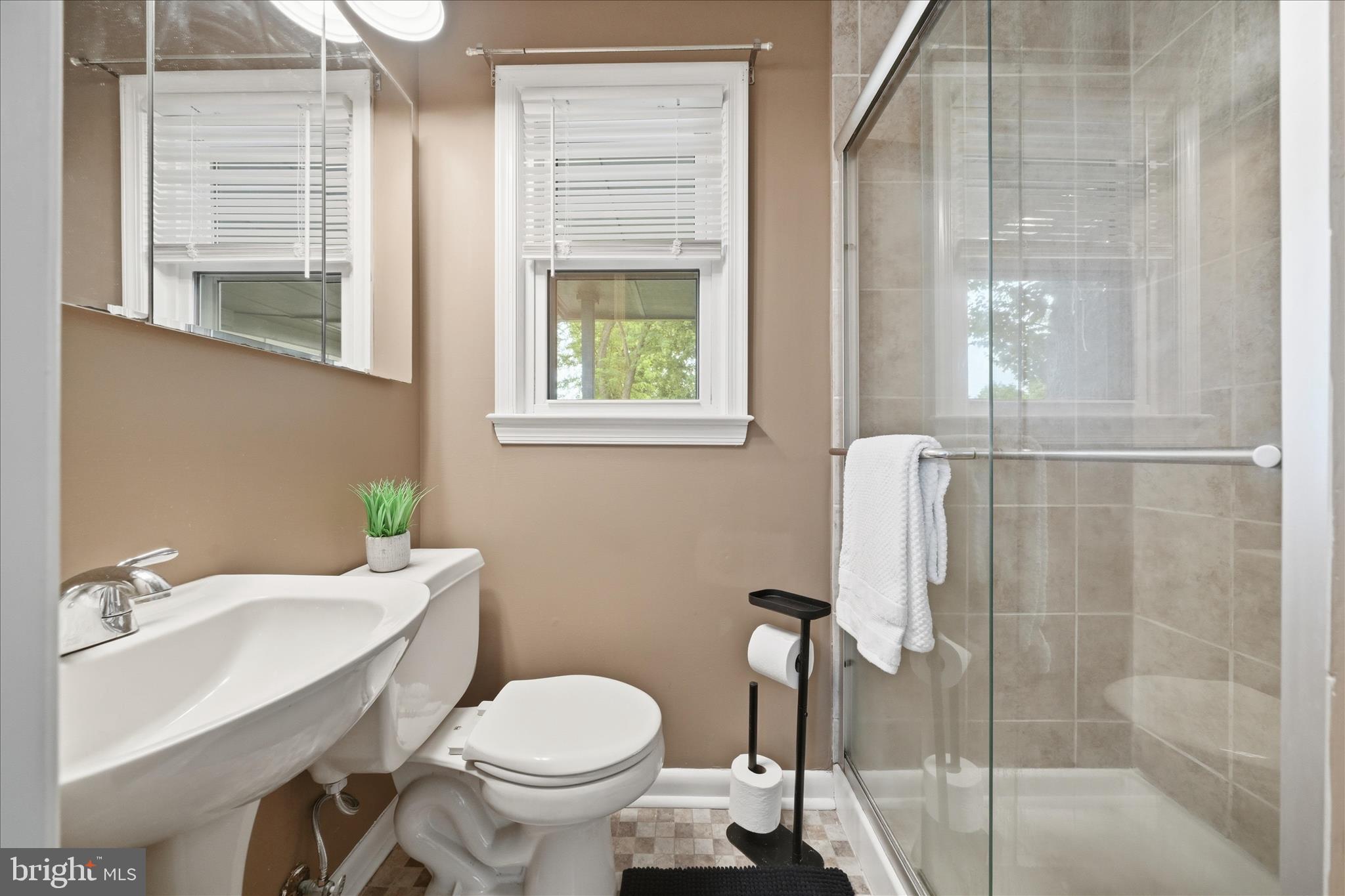 ALLVIEW ESTATES - Residential