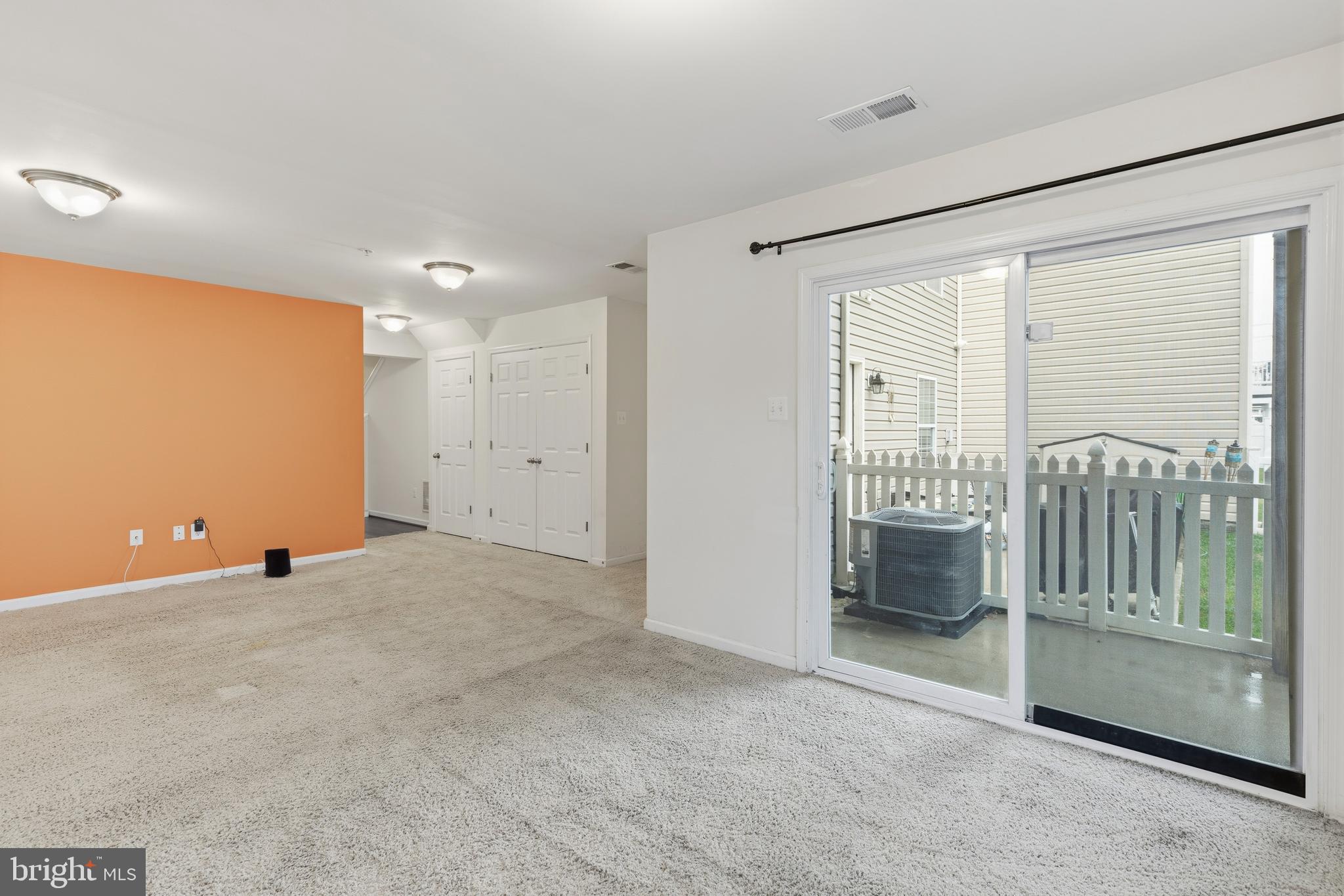 STANSBURY SHORES - Residential