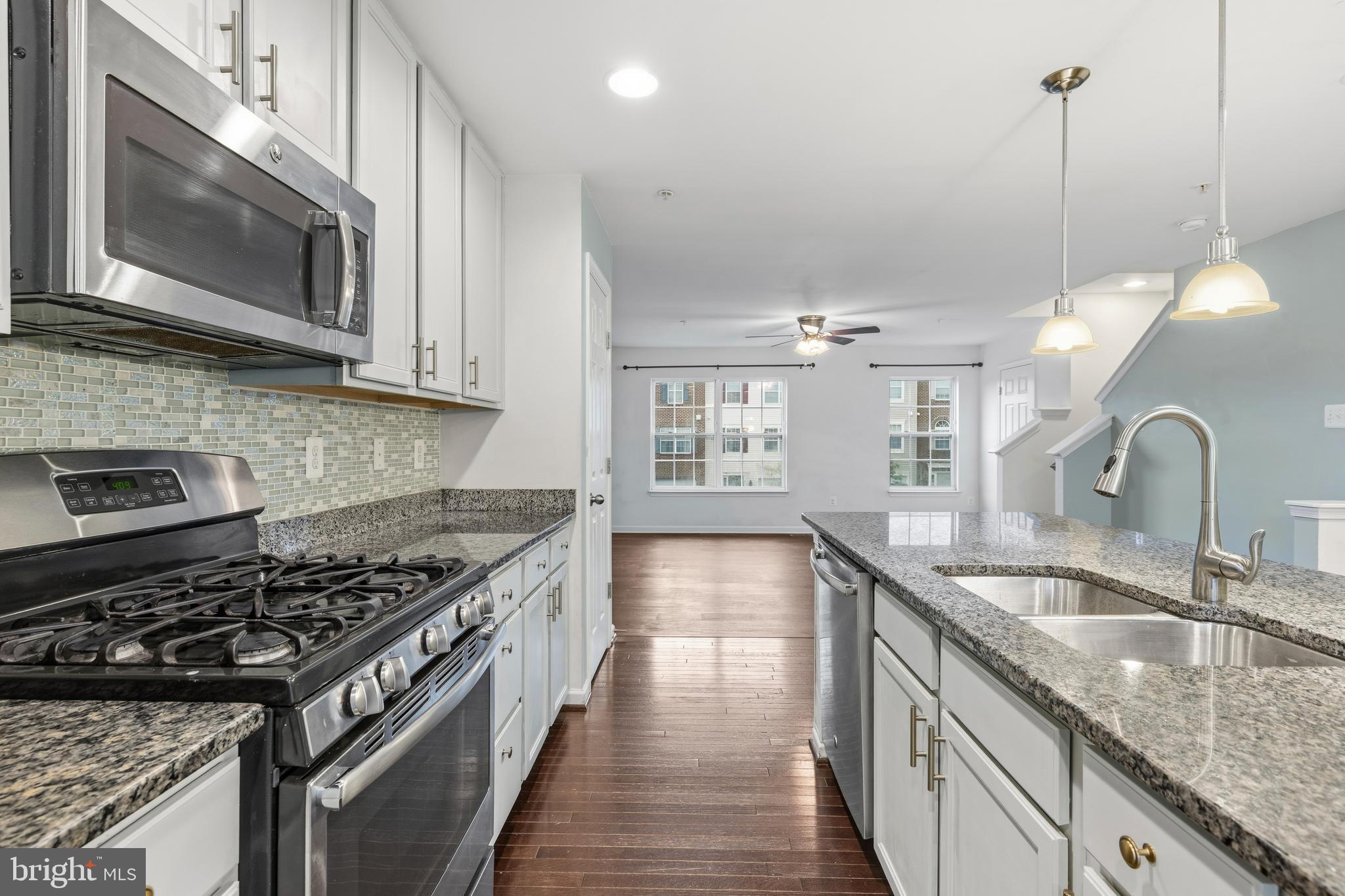 STANSBURY SHORES - Residential