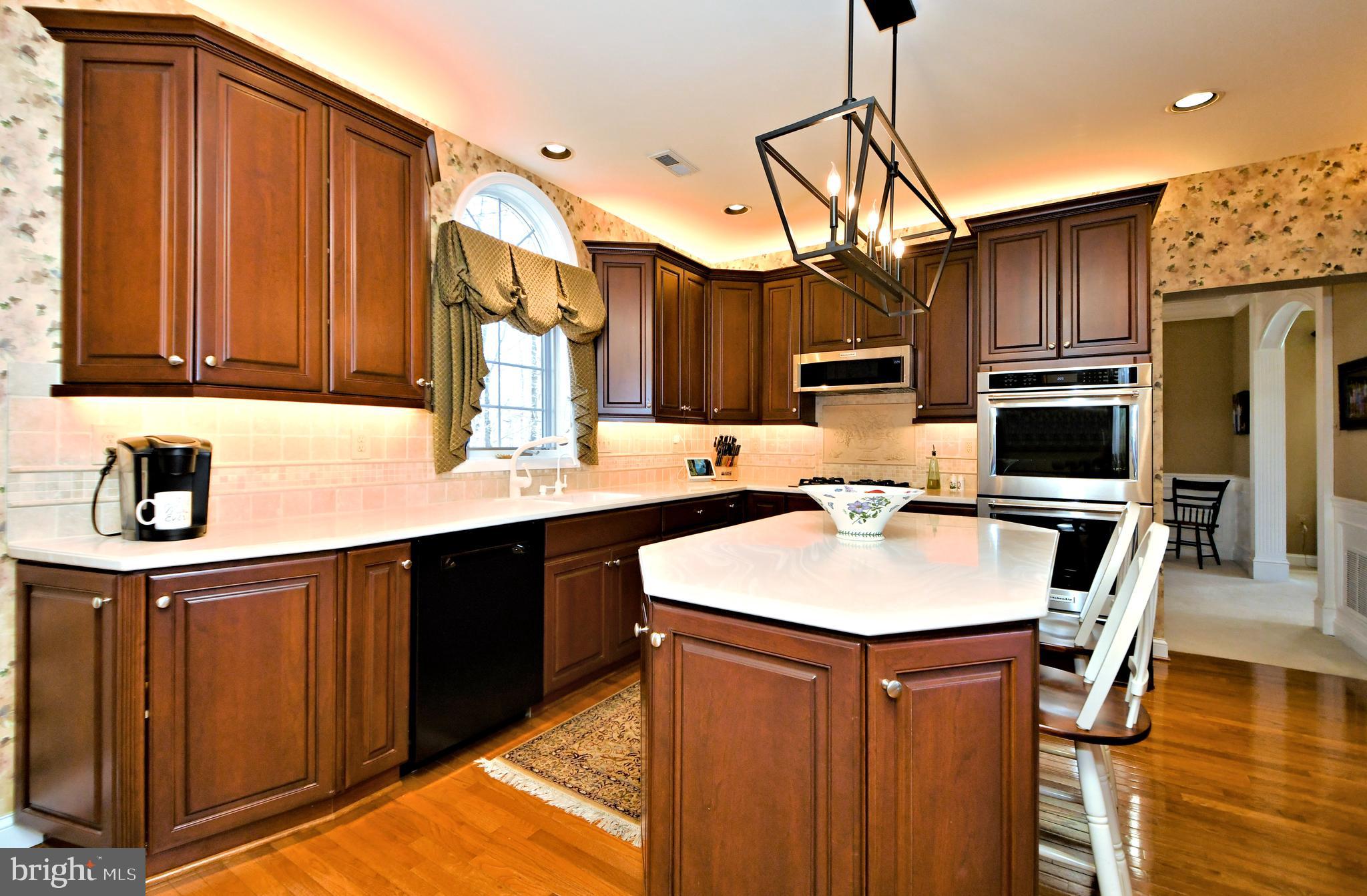 HORSHAM CHASE - Residential