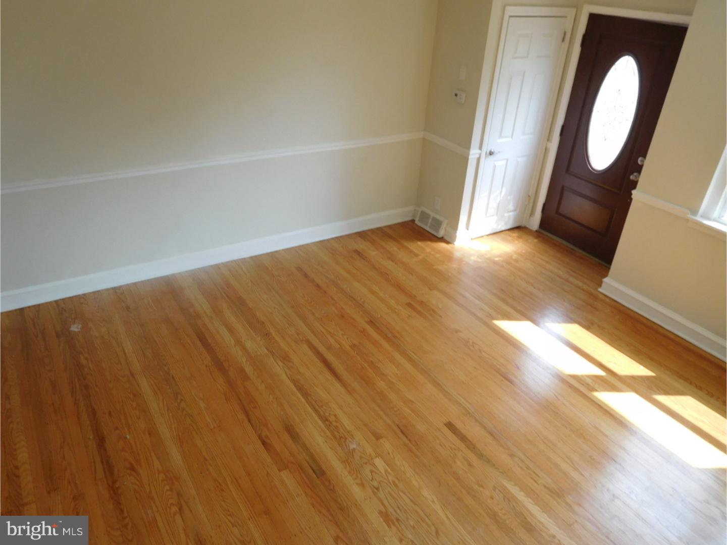 WEST OAK LANE - Residential