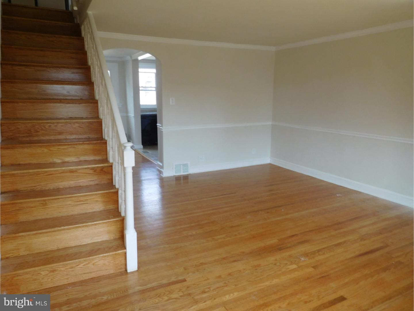 WEST OAK LANE - Residential