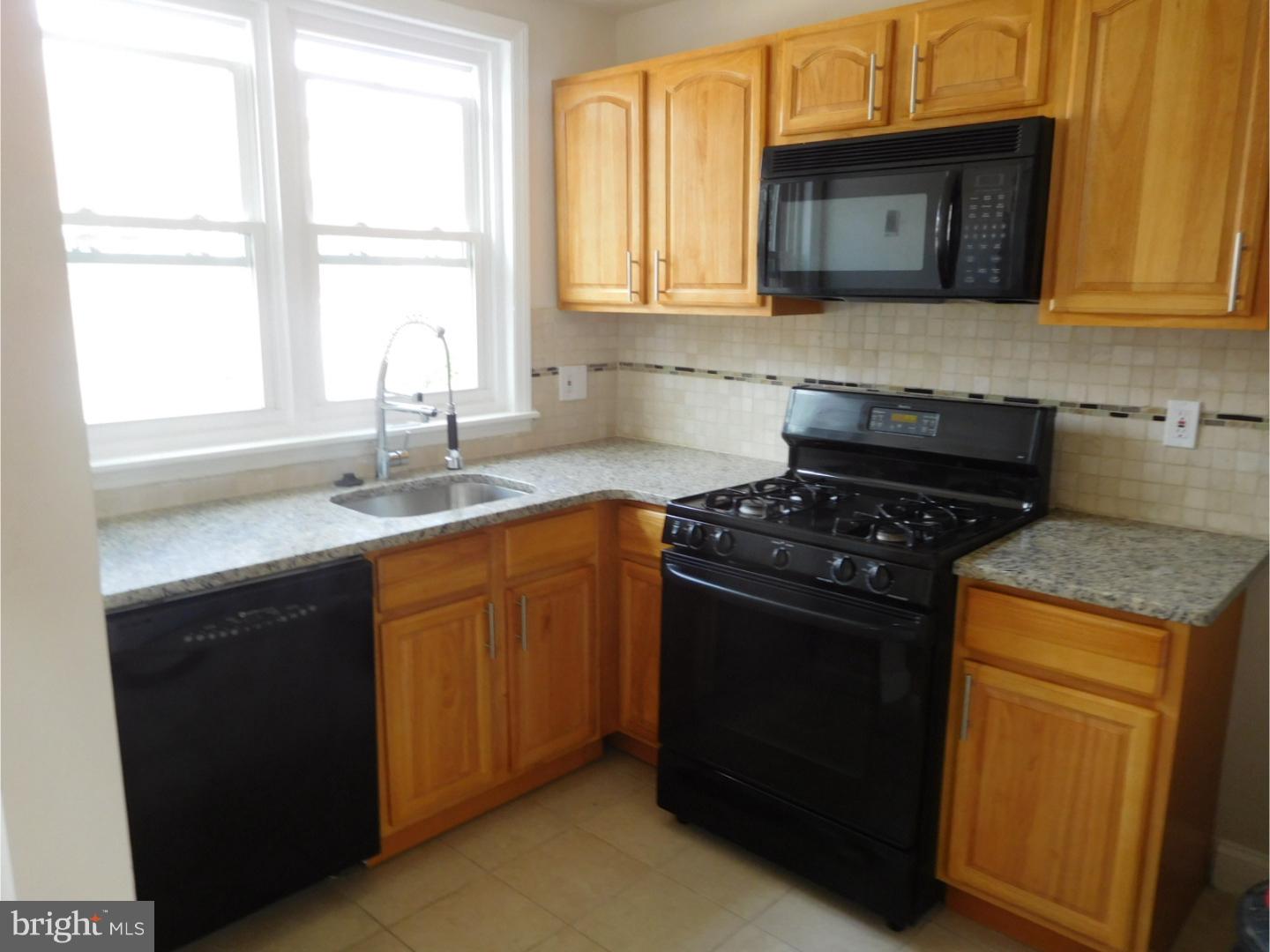 WEST OAK LANE - Residential