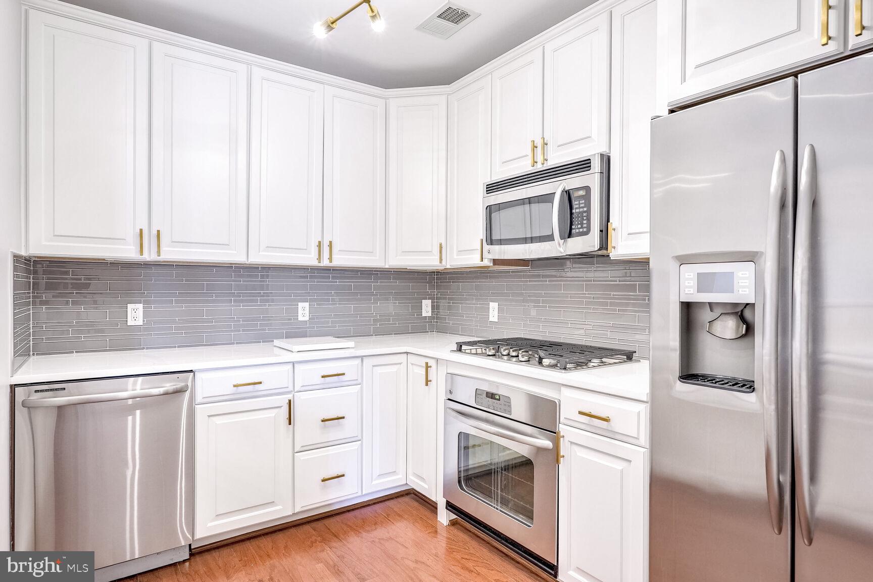 DOMINION HEIGHTS - Residential Lease