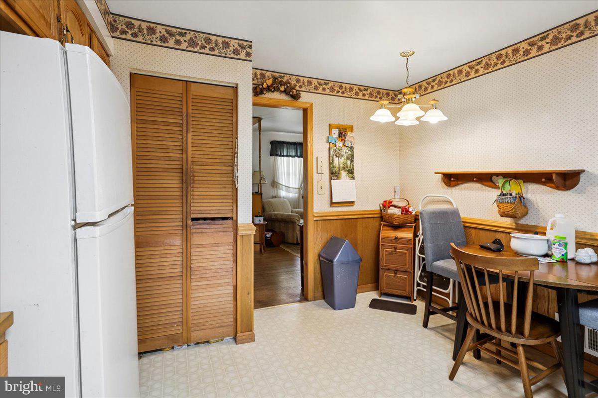 EAST SPRINGBROOK - Residential