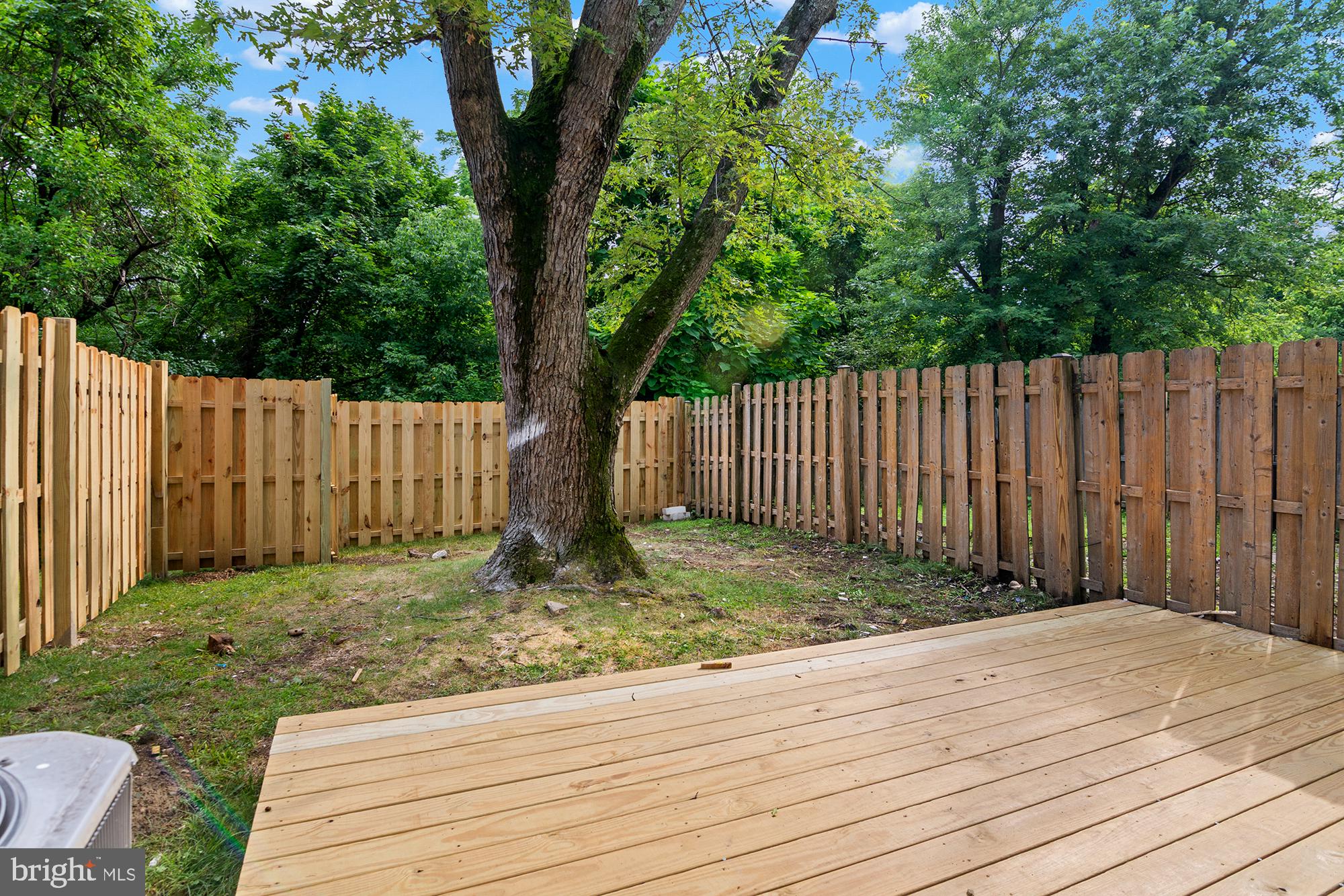 QUAIL MEADOWS TOWNHOUSES - Residential