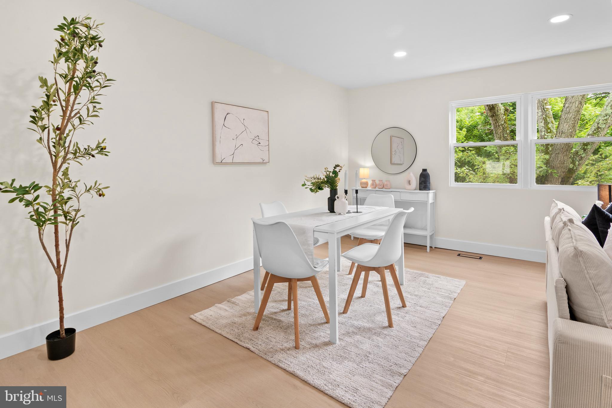 QUAIL MEADOWS TOWNHOUSES - Residential
