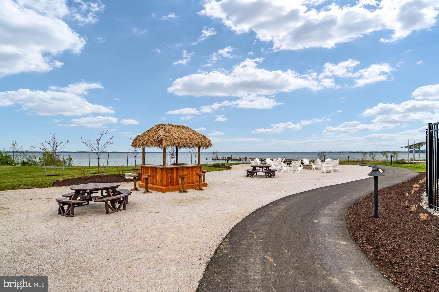 FOUR SEASONS AT KENT ISLAND - Residential Lease