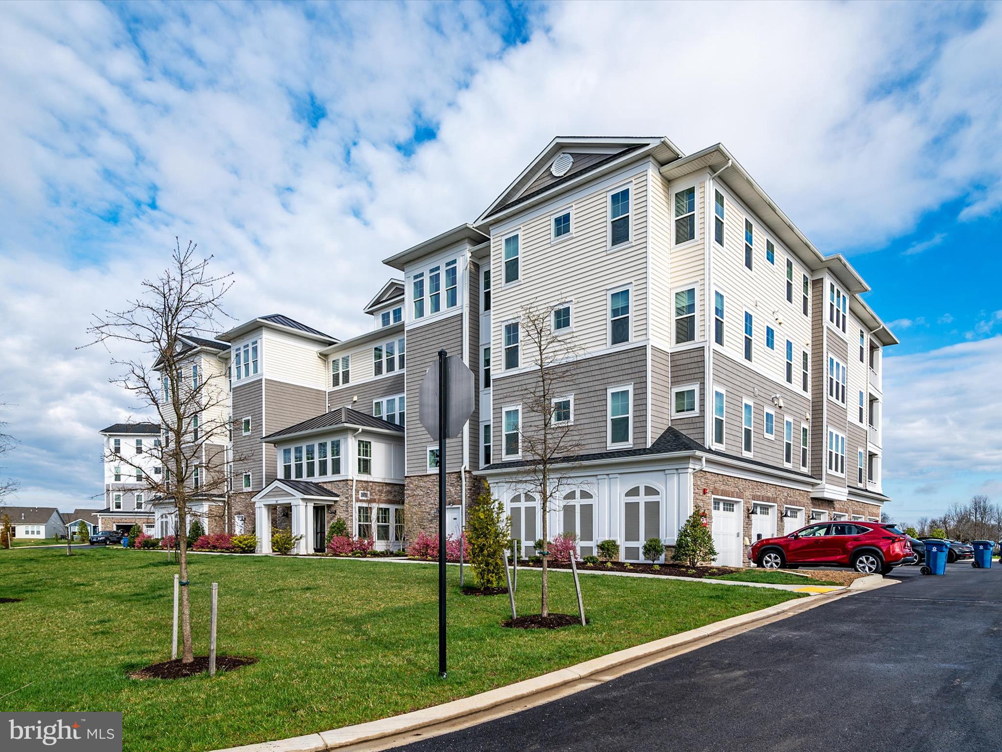 FOUR SEASONS AT KENT ISLAND - Residential Lease