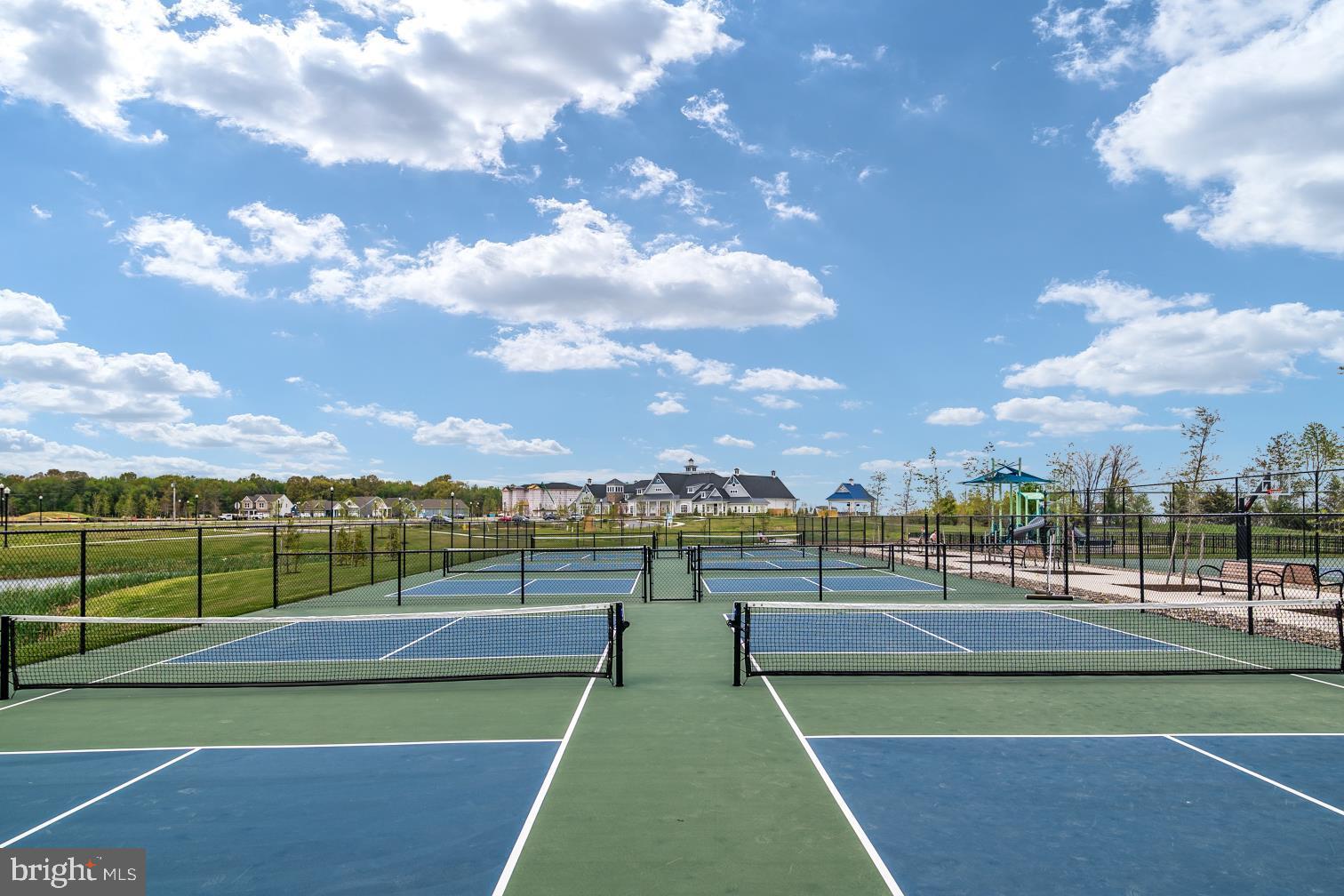 FOUR SEASONS AT KENT ISLAND - Residential Lease