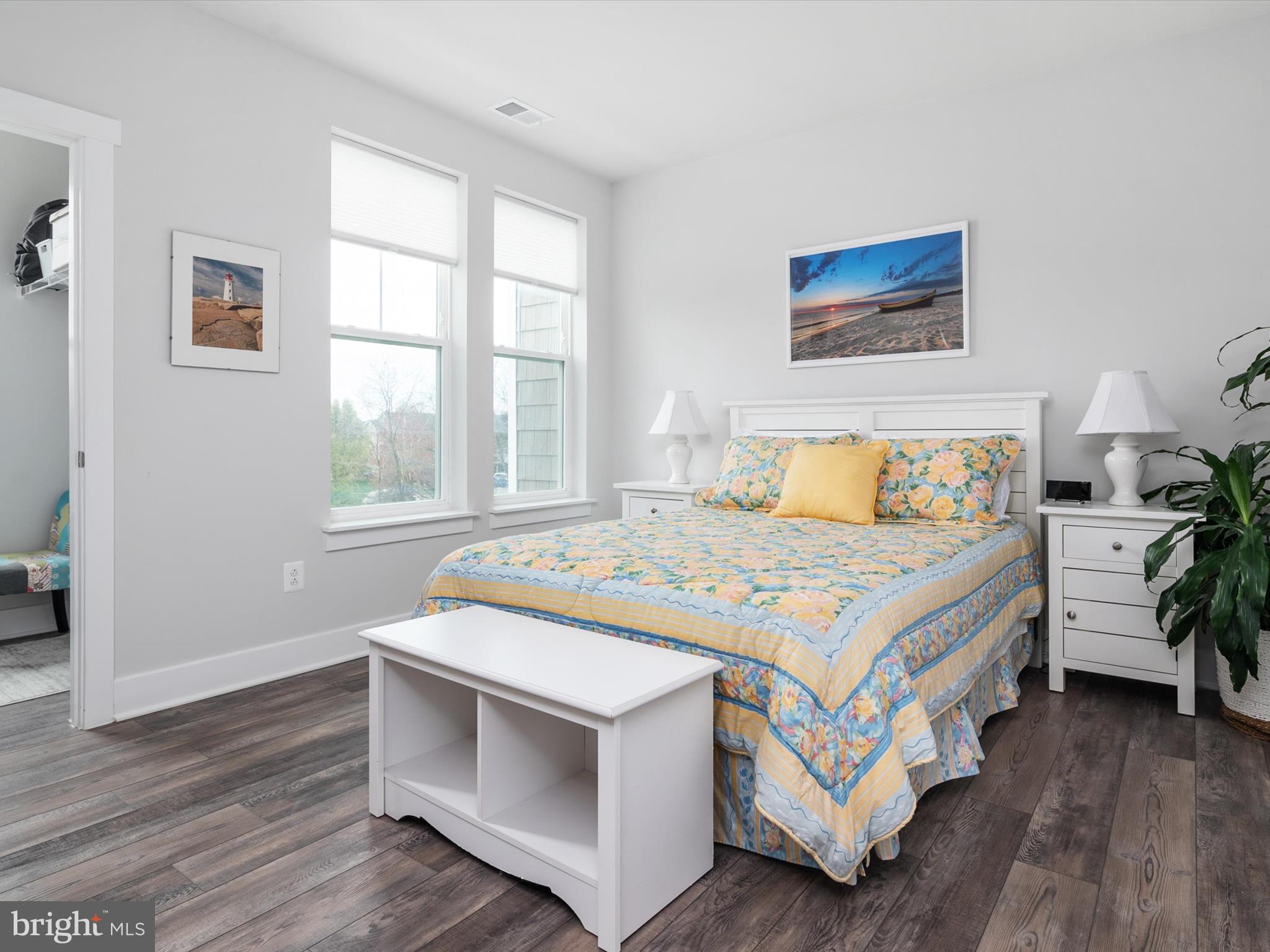 FOUR SEASONS AT KENT ISLAND - Residential Lease