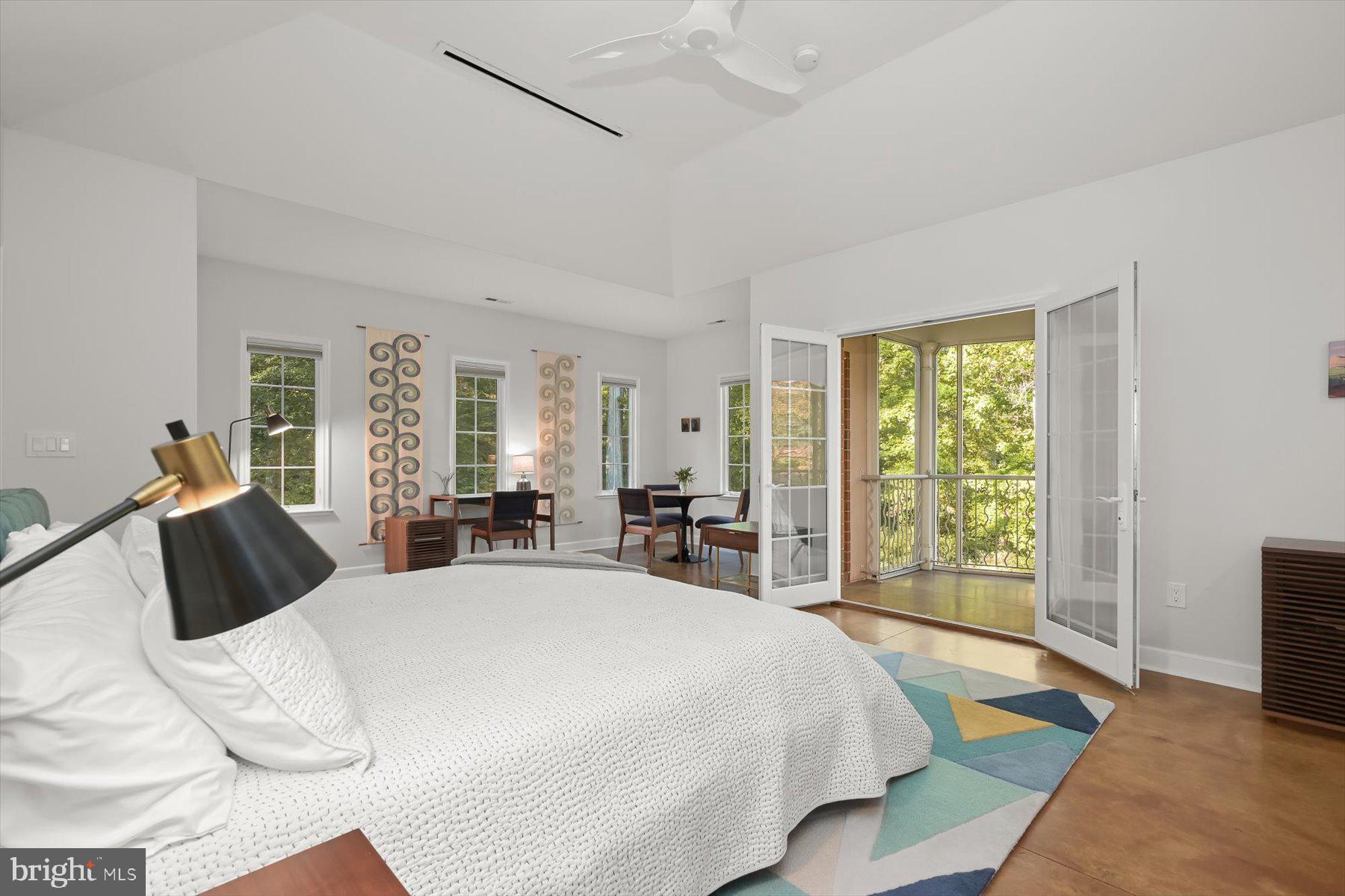GIBSON ISLAND - Residential