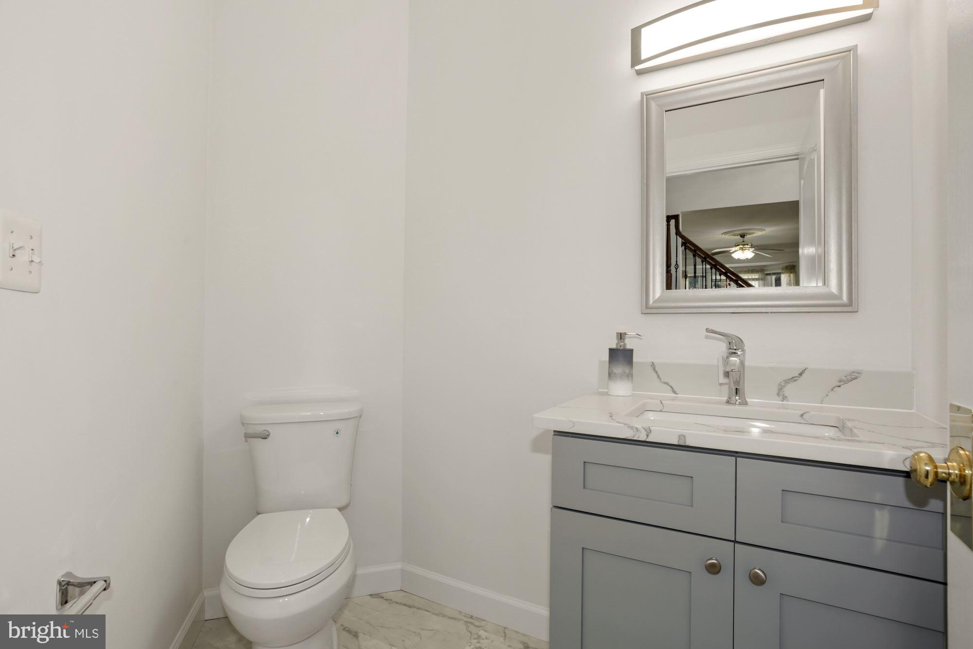 FAIR LAKES CHASE - Residential Lease
